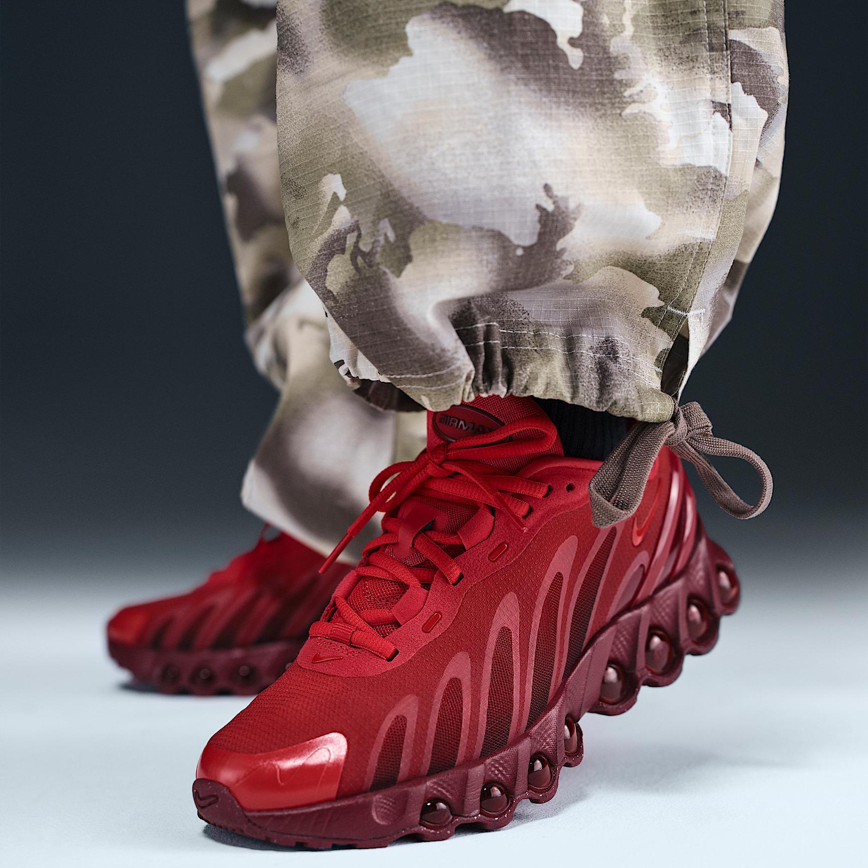 Nike Air Max Dn8 Women's Shoes Product Image