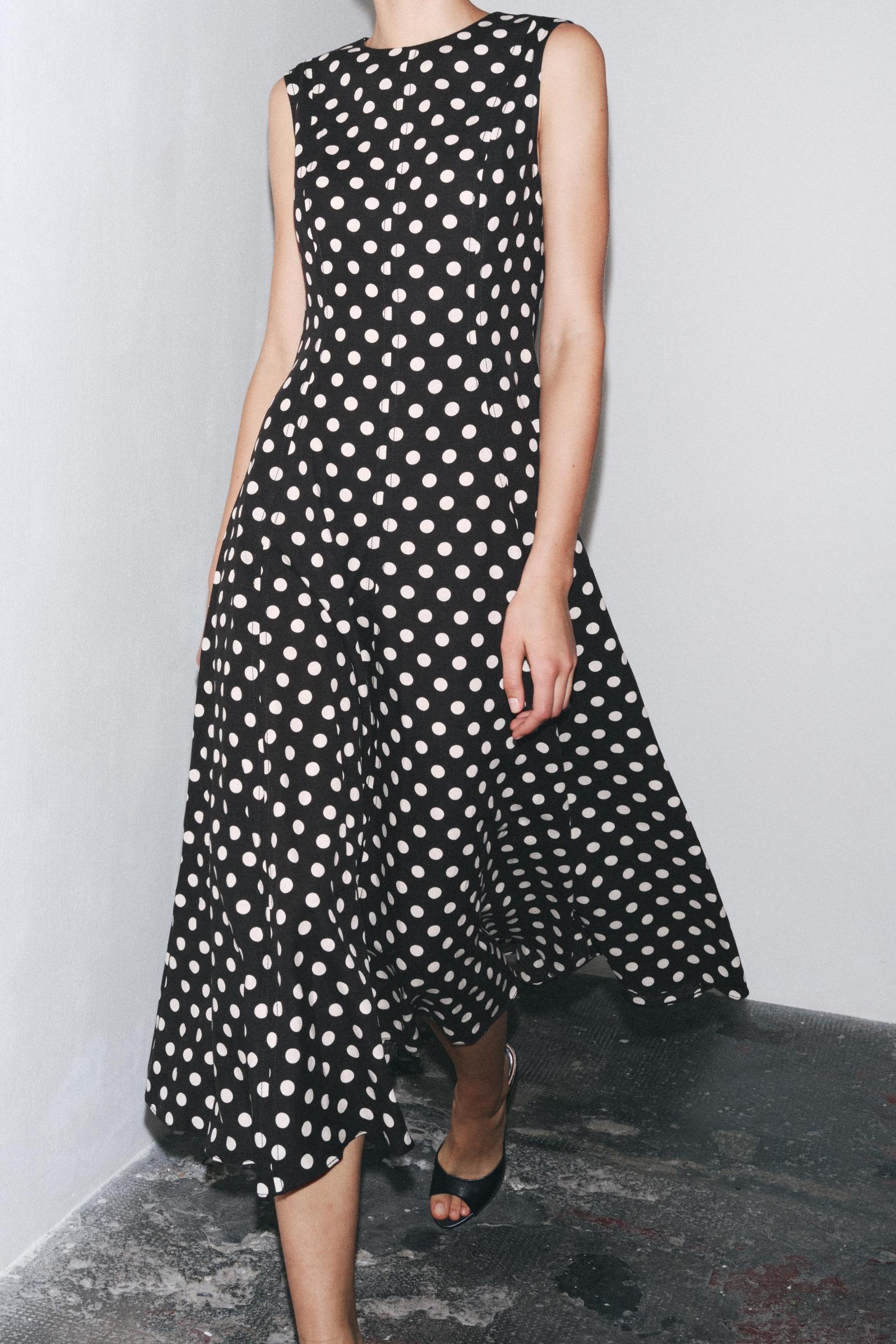 ZW COLLECTION SLEEVELESS MIDI DRESS Product Image