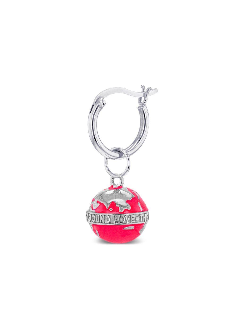 Globe earring Product Image