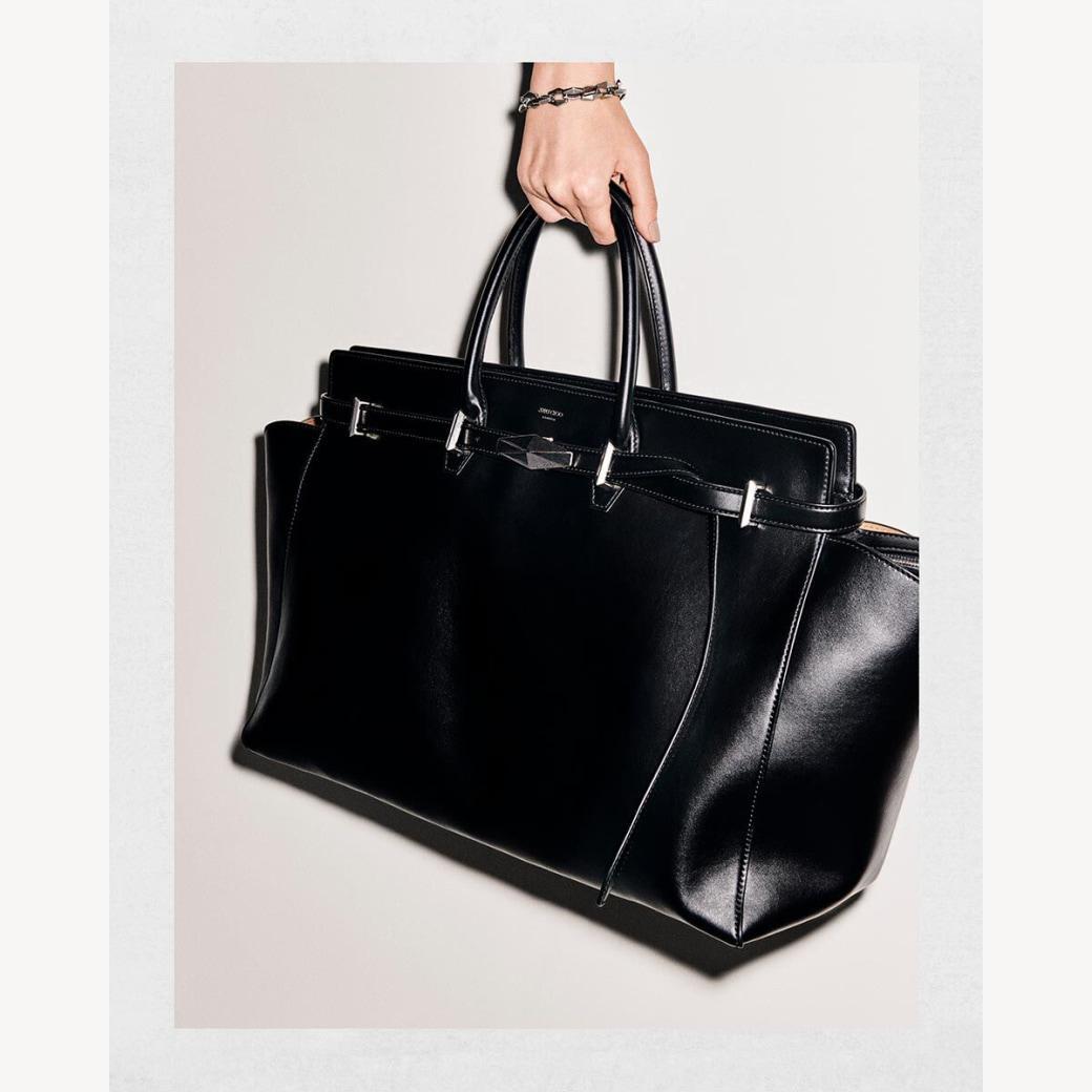 Diamond Belted Top Handle Medium Product Image