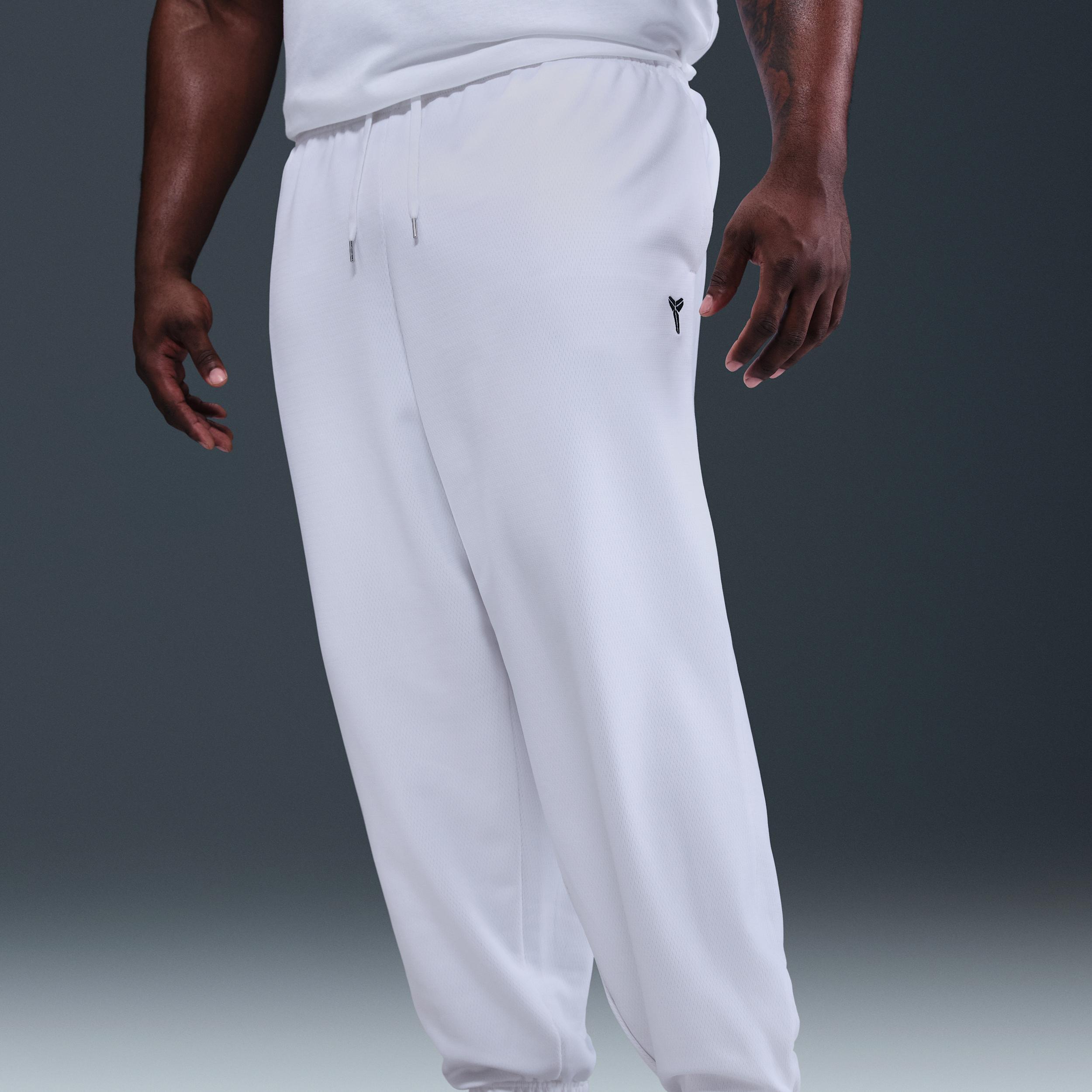 Kobe Therma-FIT Basketball Pants Product Image