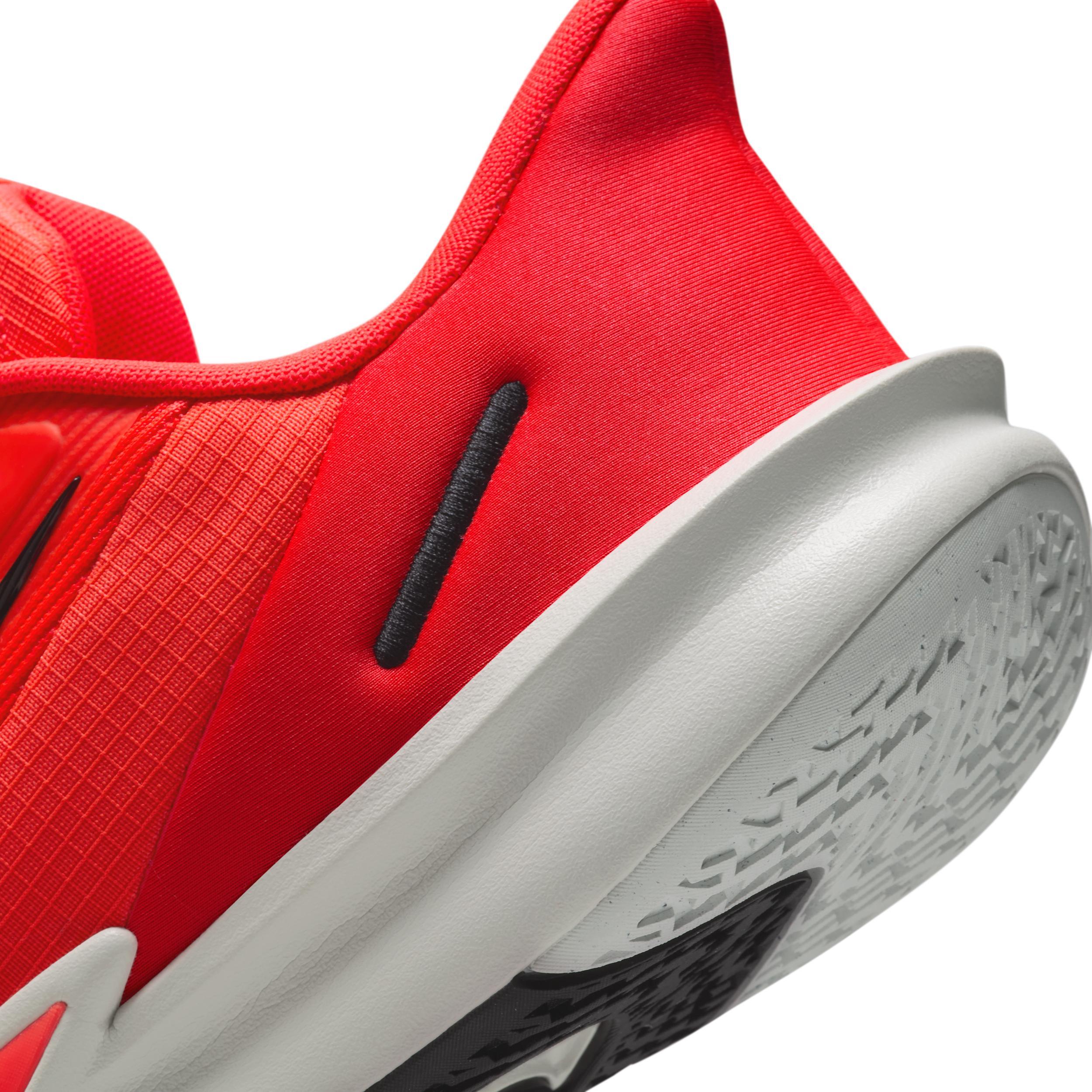 Nike Precision 7 EasyOn Men's Basketball Shoes Product Image