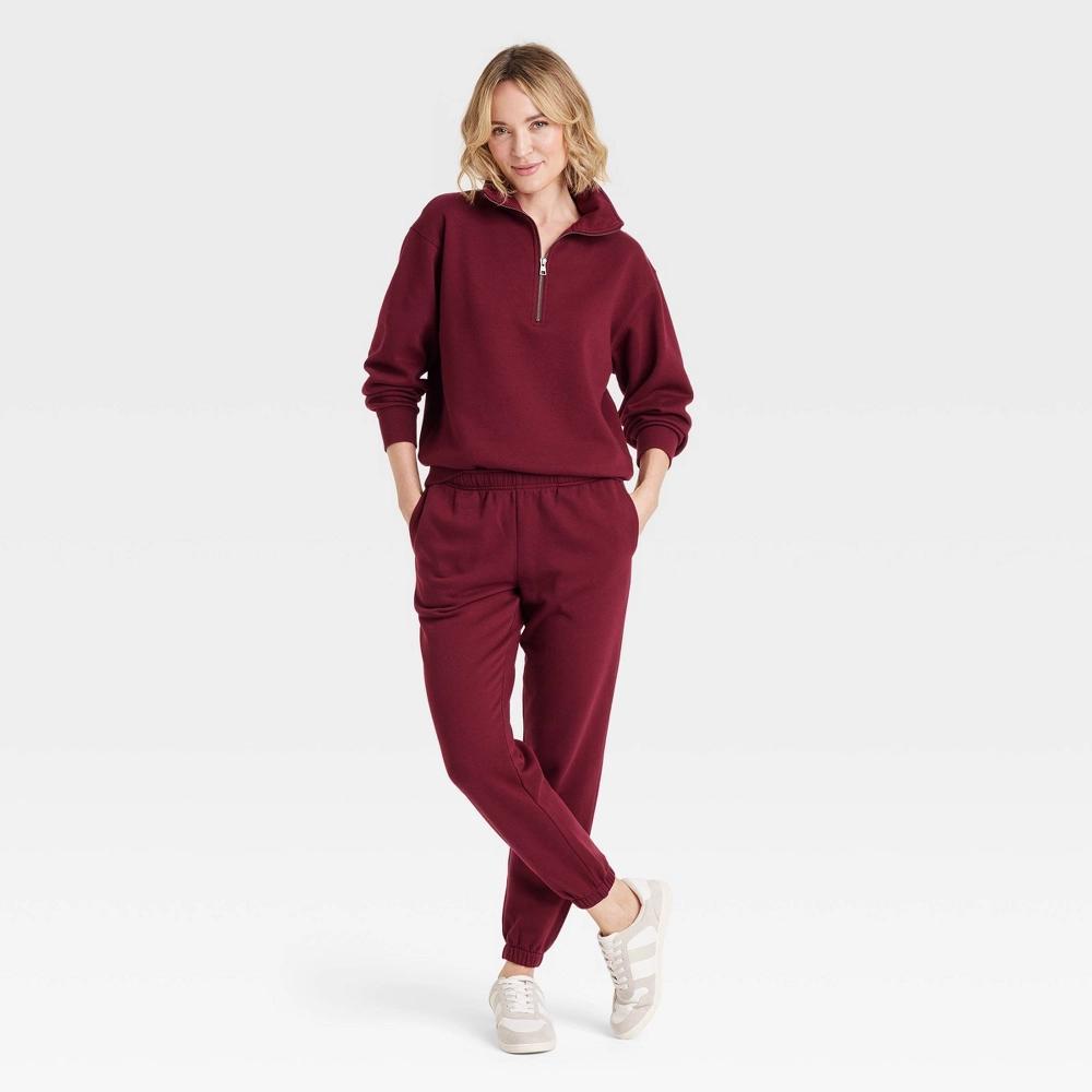 Women's Leisure Studio Mid-Rise Essential Joggers - Universal Thread™ Product Image