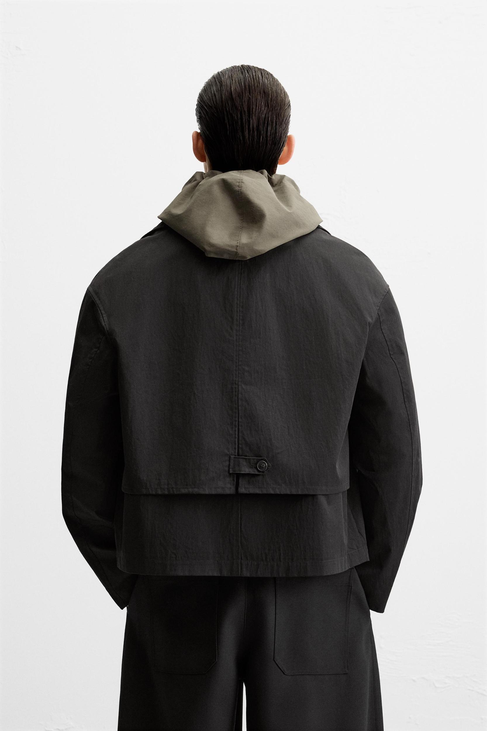 SHORT TECHNICAL FABRIC TRENCH COAT Product Image