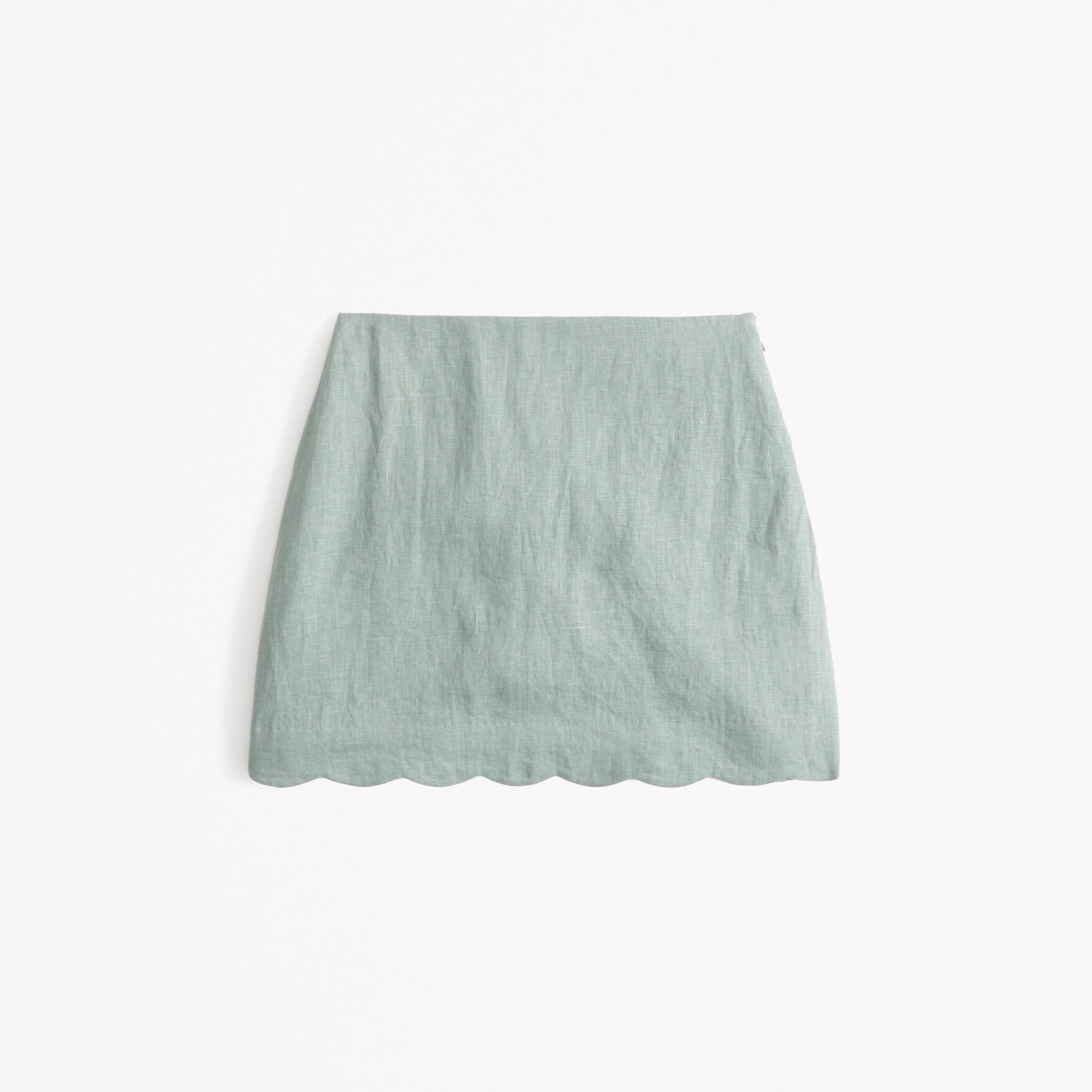 Premium Linen Scallop-Hem Mini Skort Product Image