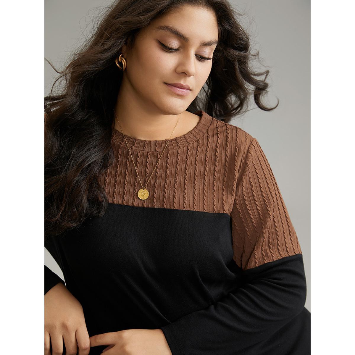 Plus Size Textured Patchwork Contrast Crew Neck Knit T-shirt Black Women Casual Texture Plain Round Neck Dailywear T-shirts BloomChic 14-16/1X Product Image