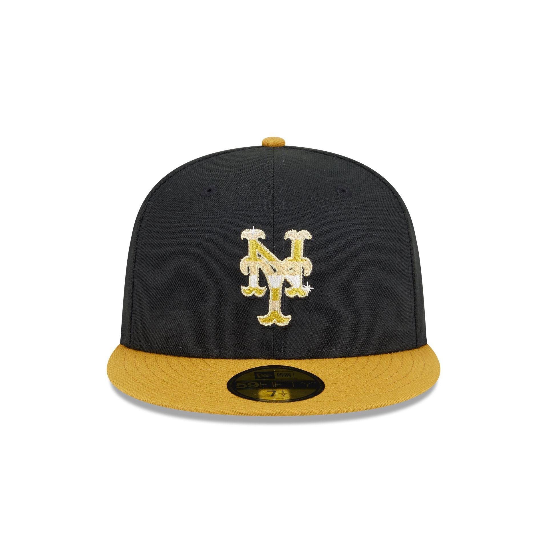 San Diego Padres Metallic Gold Logo 59FIFTY Fitted Hat Male Product Image