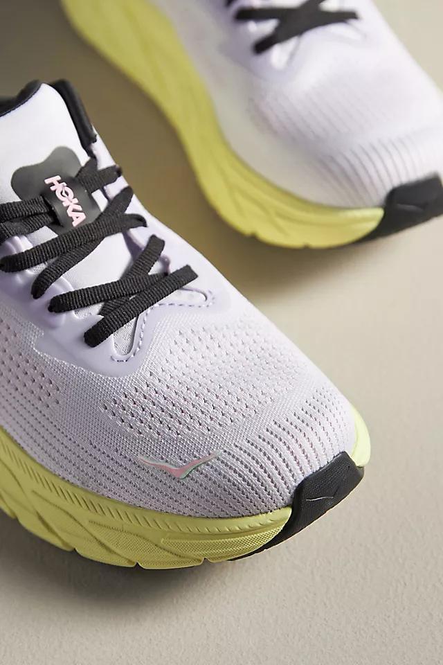 HOKA® Arahi 7 Sneakers Product Image