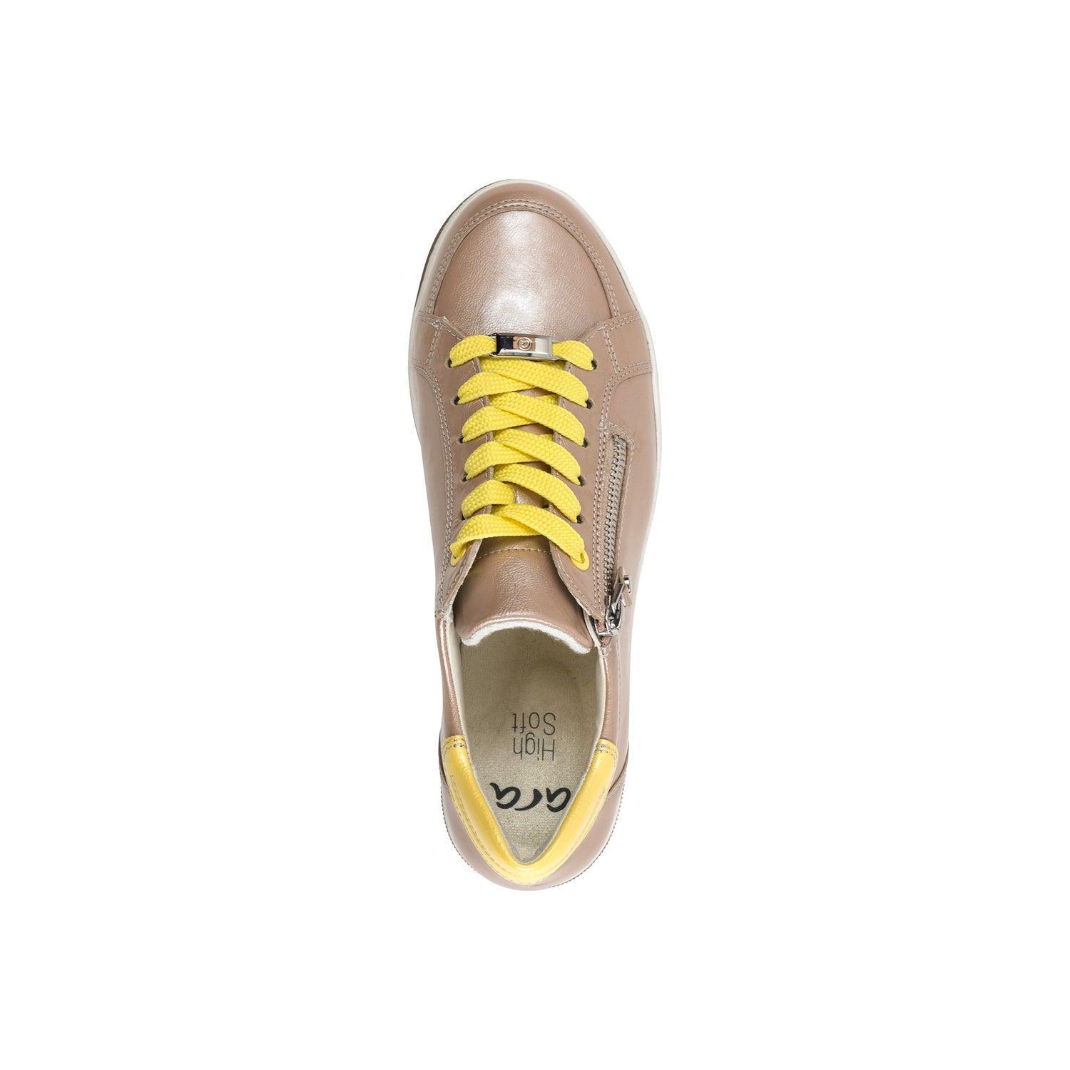 Rei Low Slip On Product Image