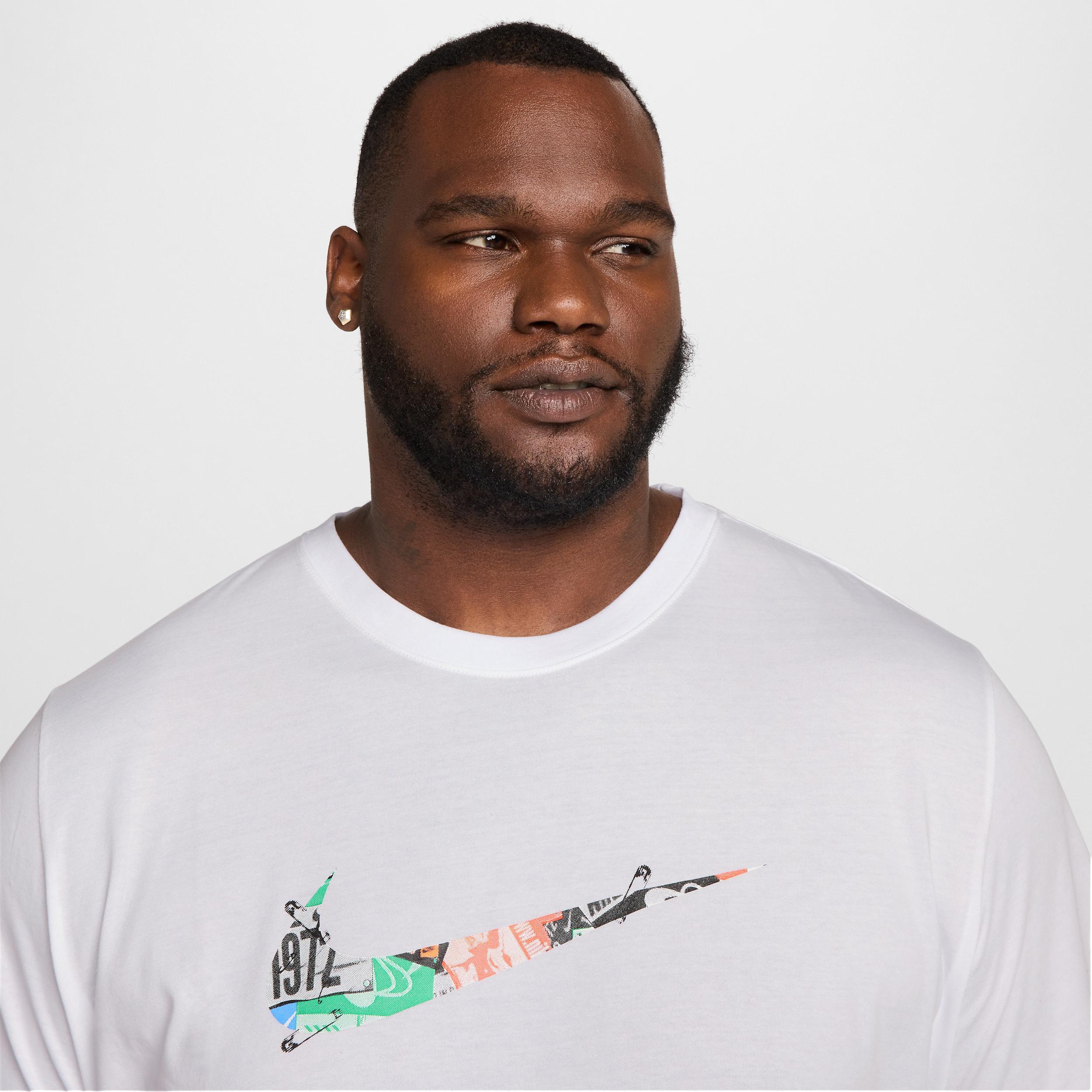 Nike Men's Dri-FIT Running T-Shirt Product Image