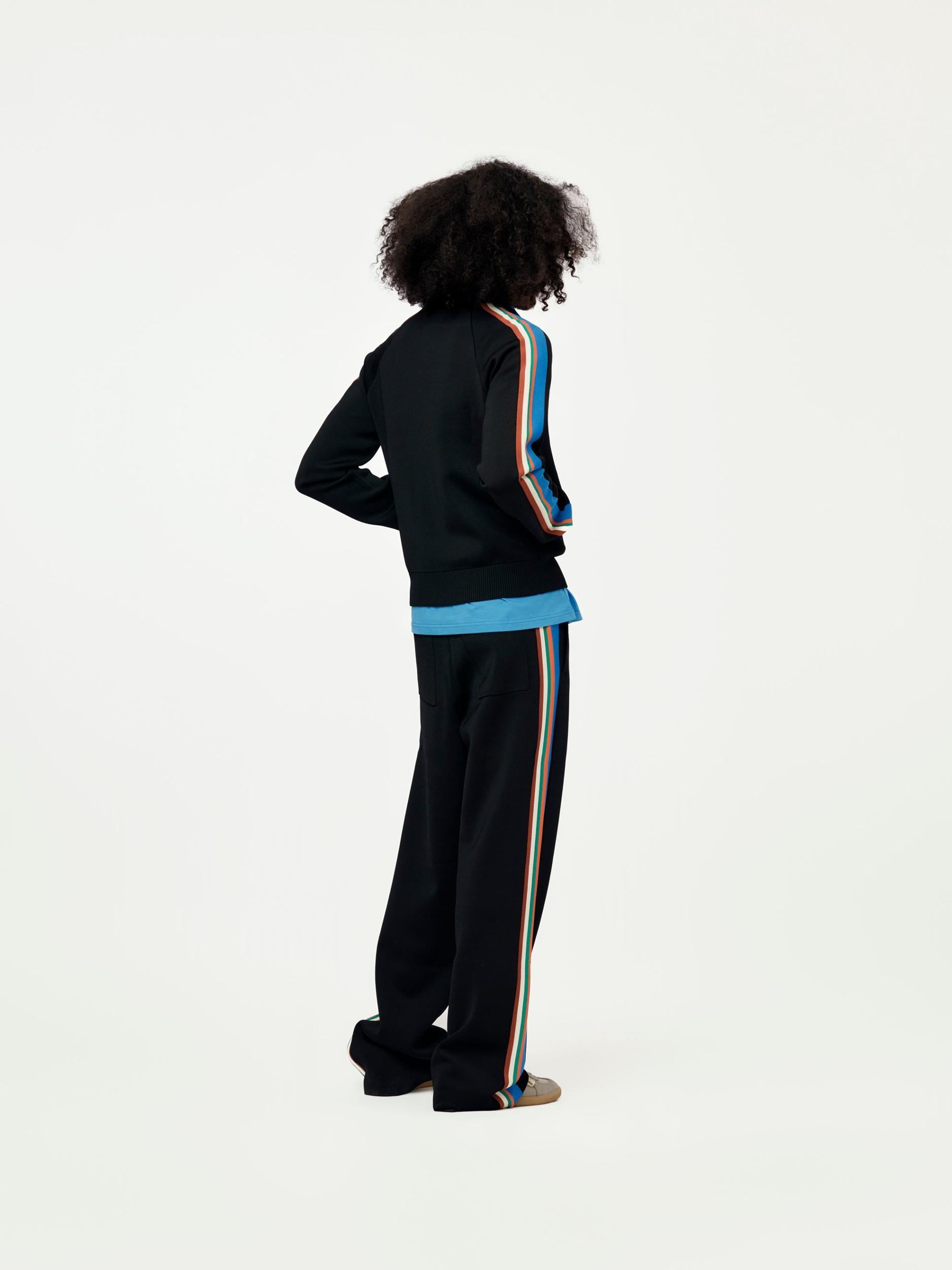 Tide Track Pant (Black) Product Image
