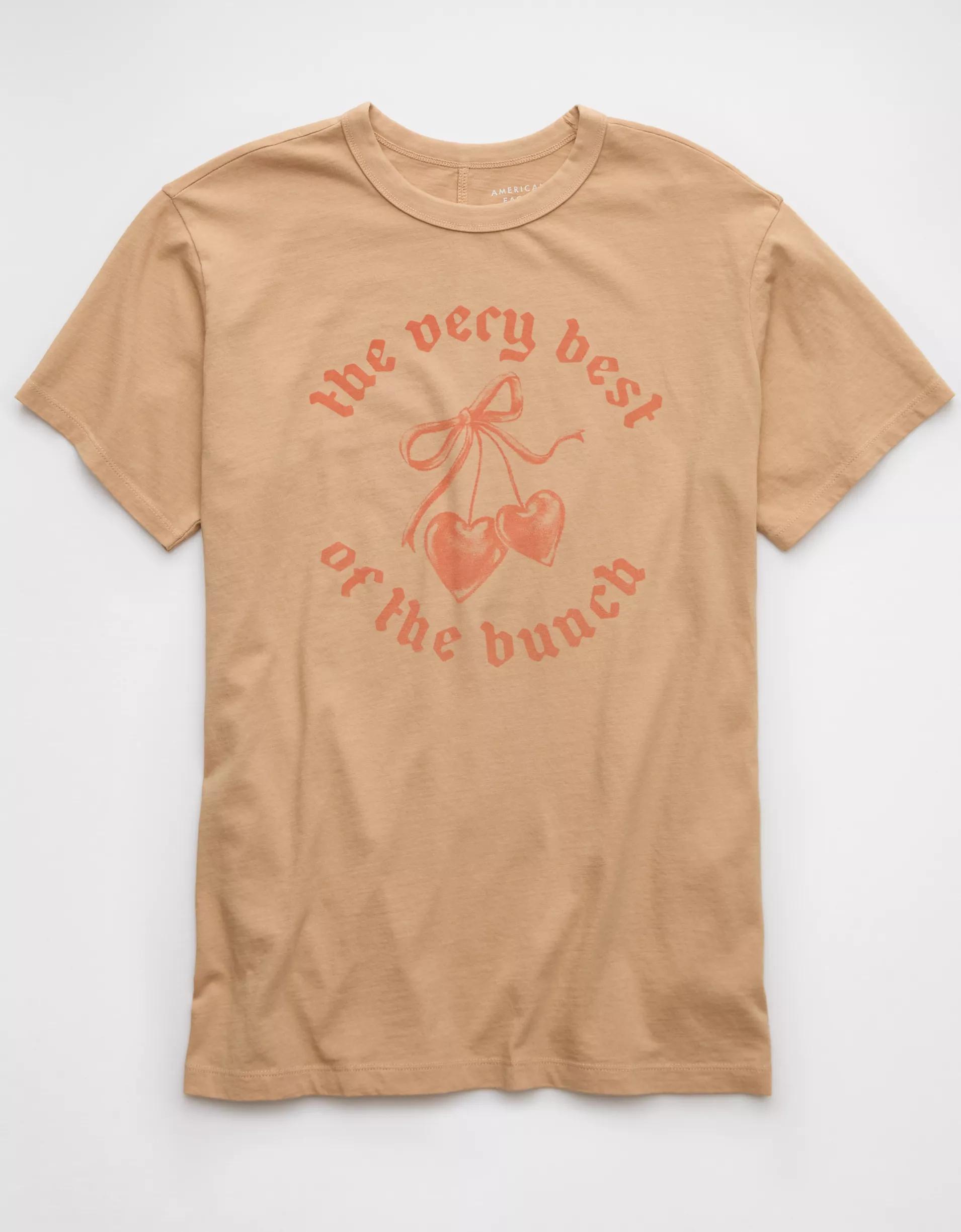 AE Oversized Valentine's Day Graphic T-Shirt Product Image