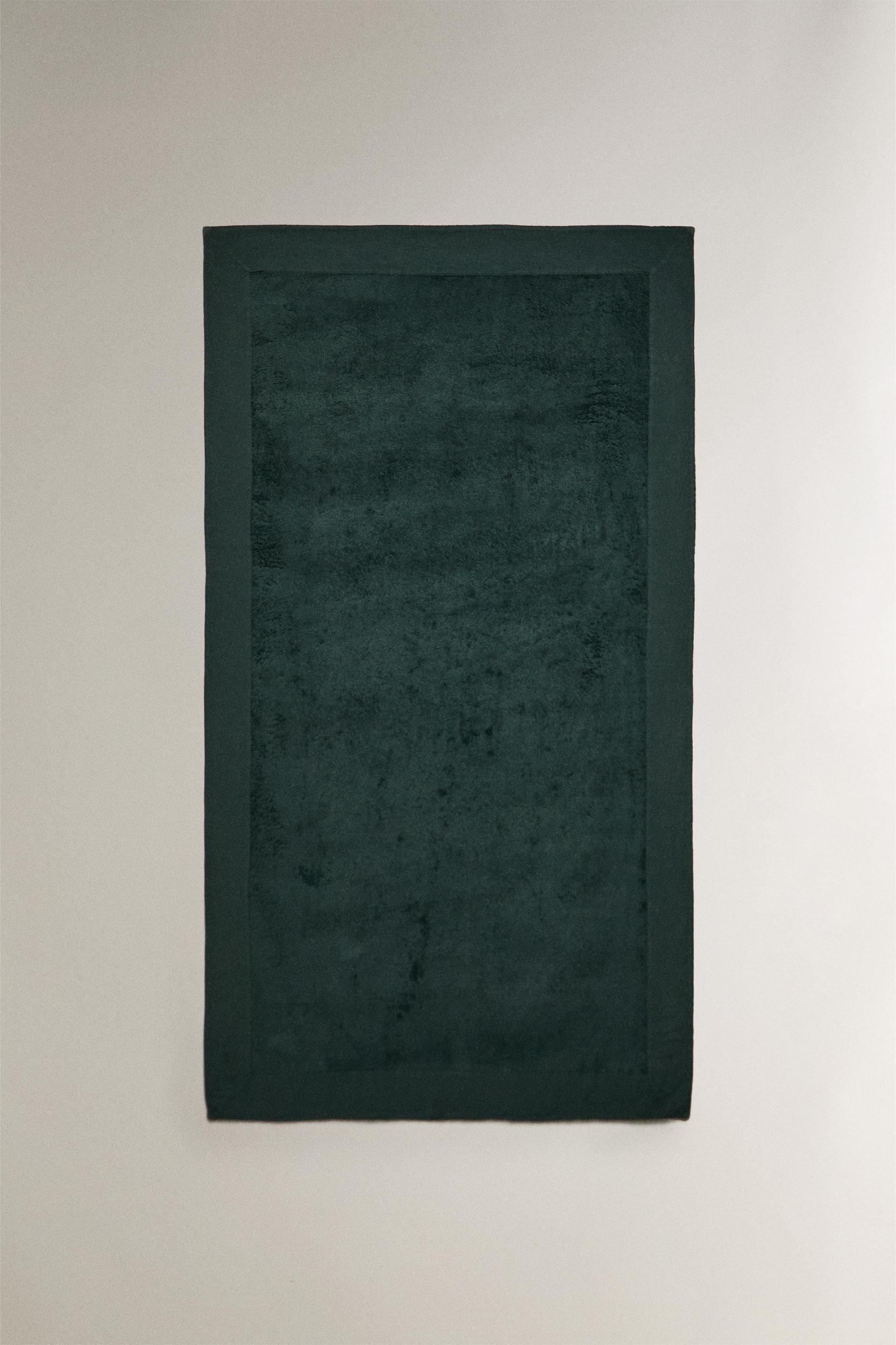 COTTON BEACH TOWEL WITH LINEN BORDER Product Image