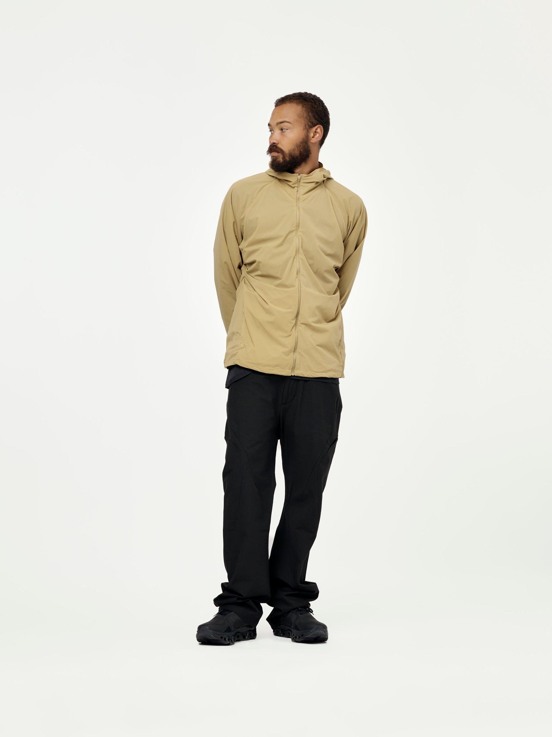 7.0 TECHNICAL JACKET RIGHT (SAND) Product Image