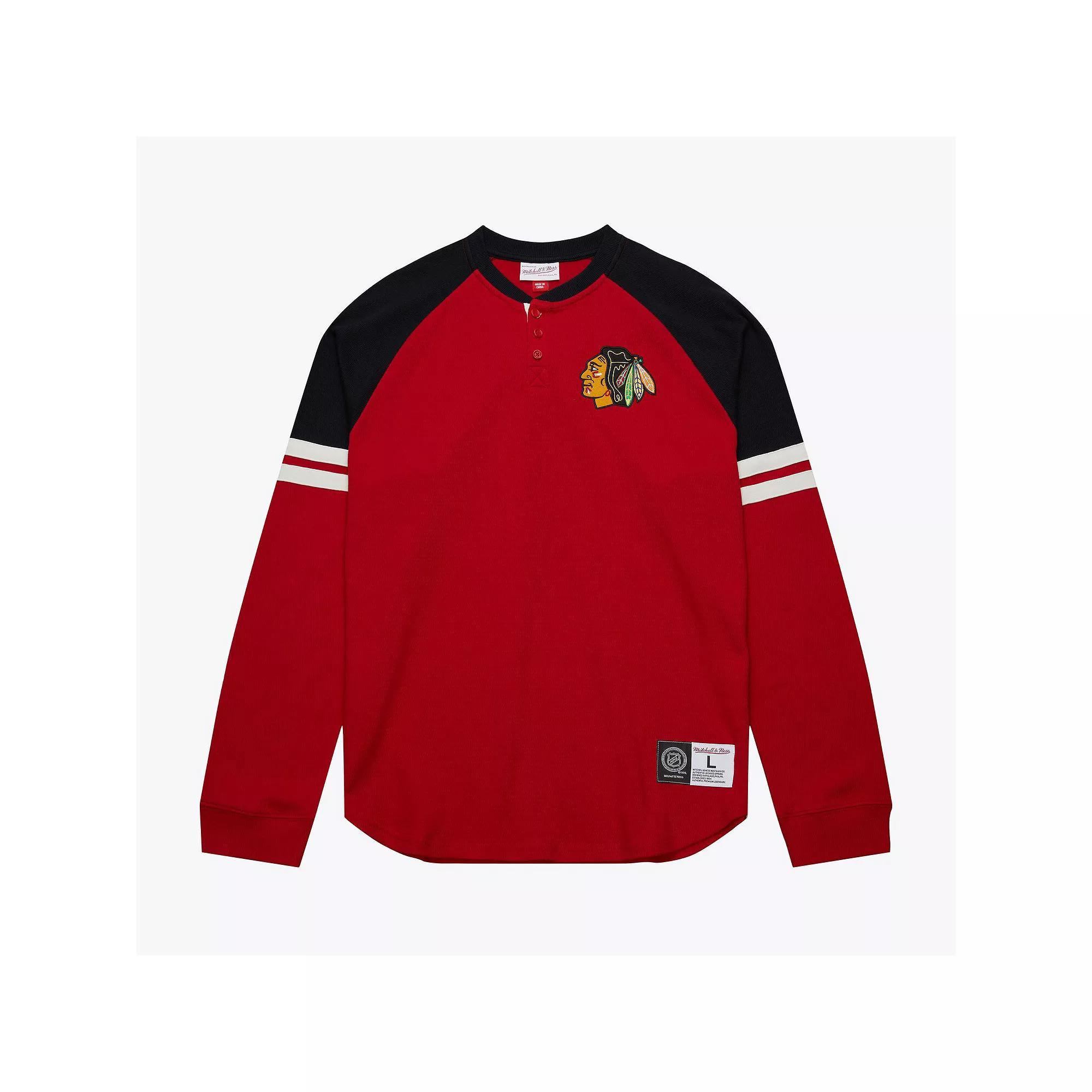 Men's Mitchell & Ness  Red Chicago Blackhawks Thermal Henley Long Sleeve T-Shirt, Size: Medium Product Image