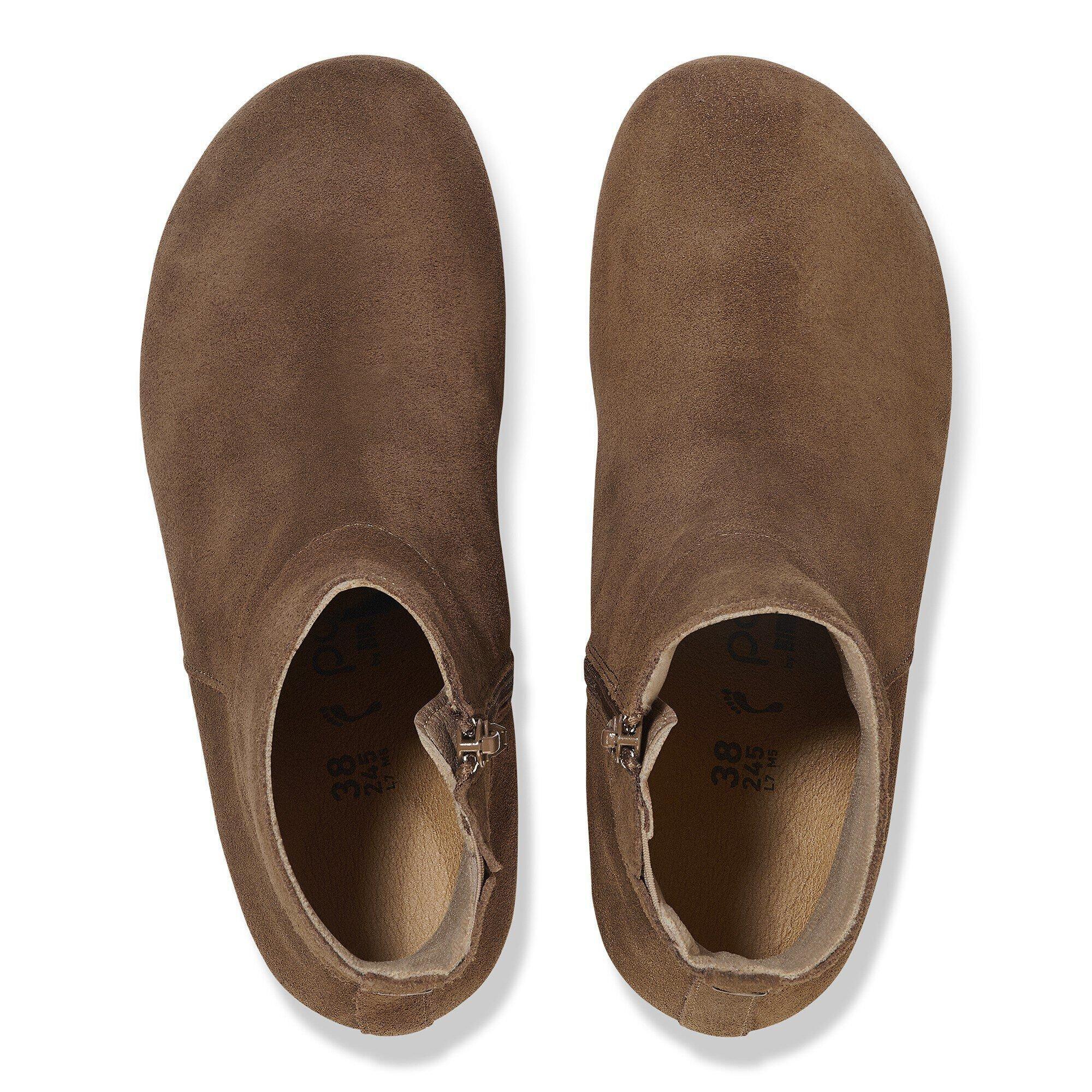 Ebba Suede Leather Product Image
