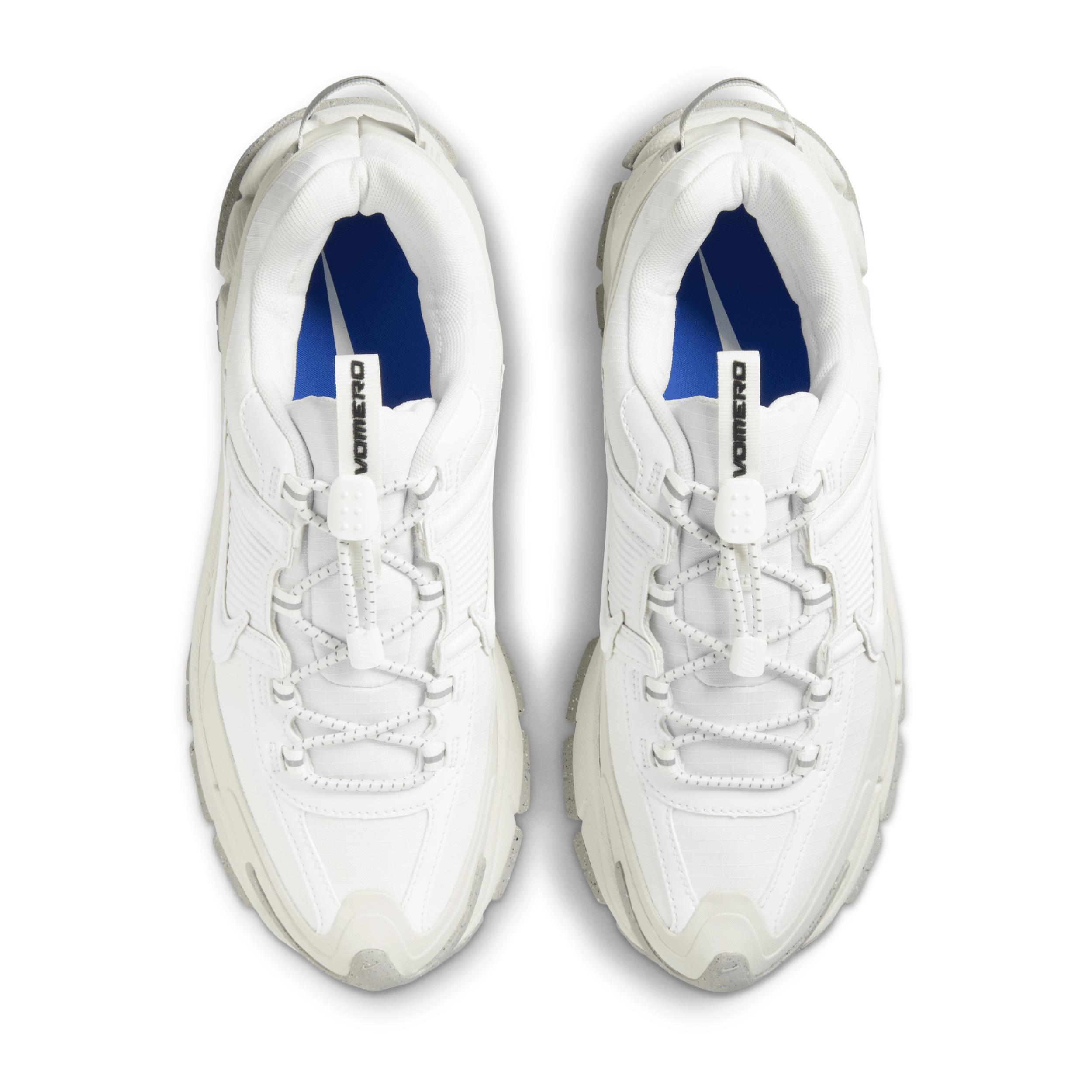 Nike Zoom Vomero Roam Women's Winterized Shoes Product Image