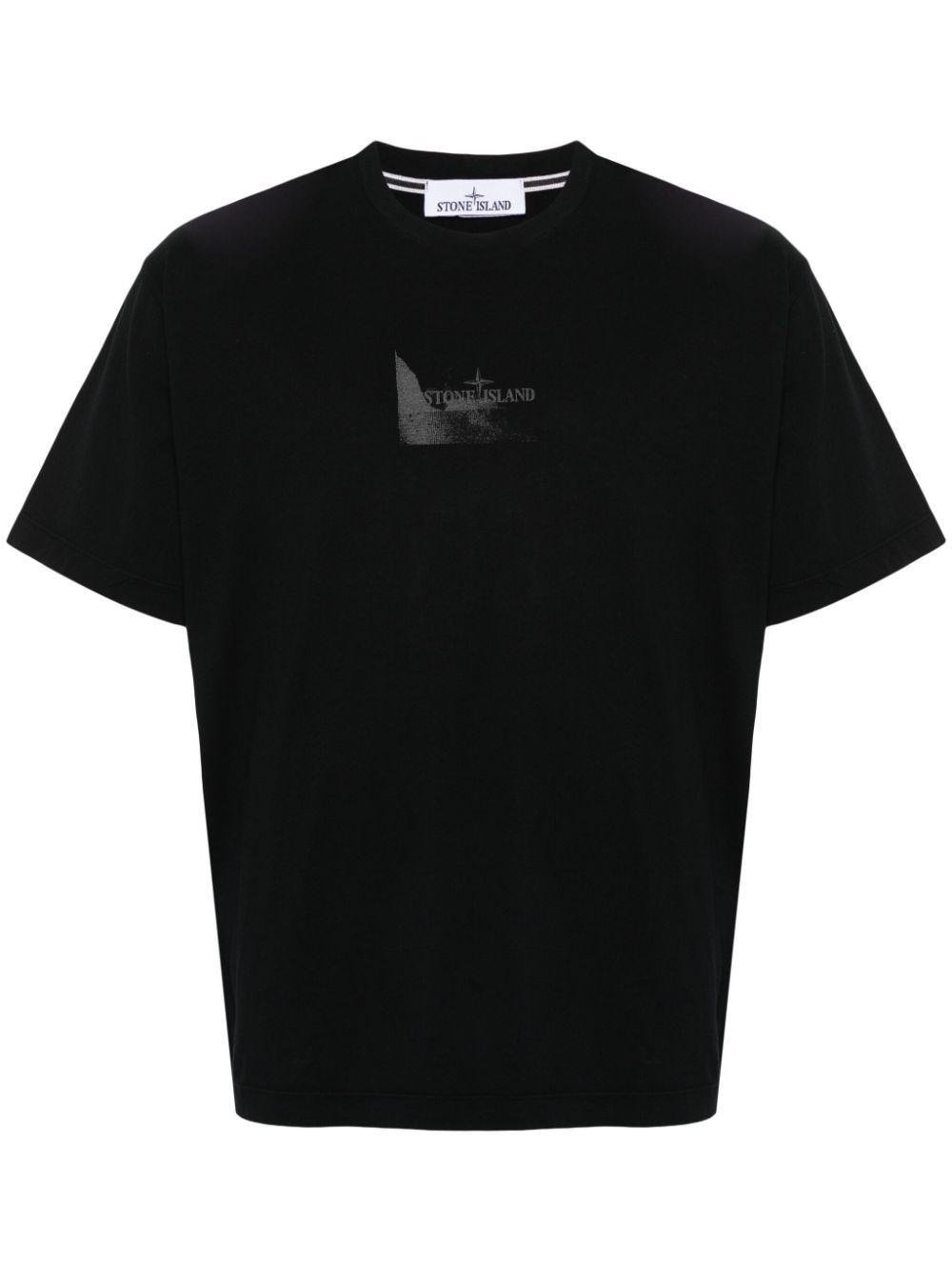 CUboma T-shirt Product Image