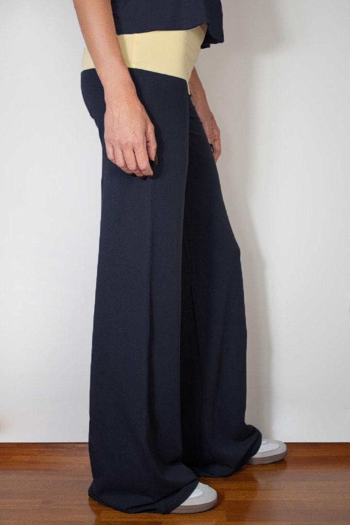Wide-leg pants with cuffs Product Image