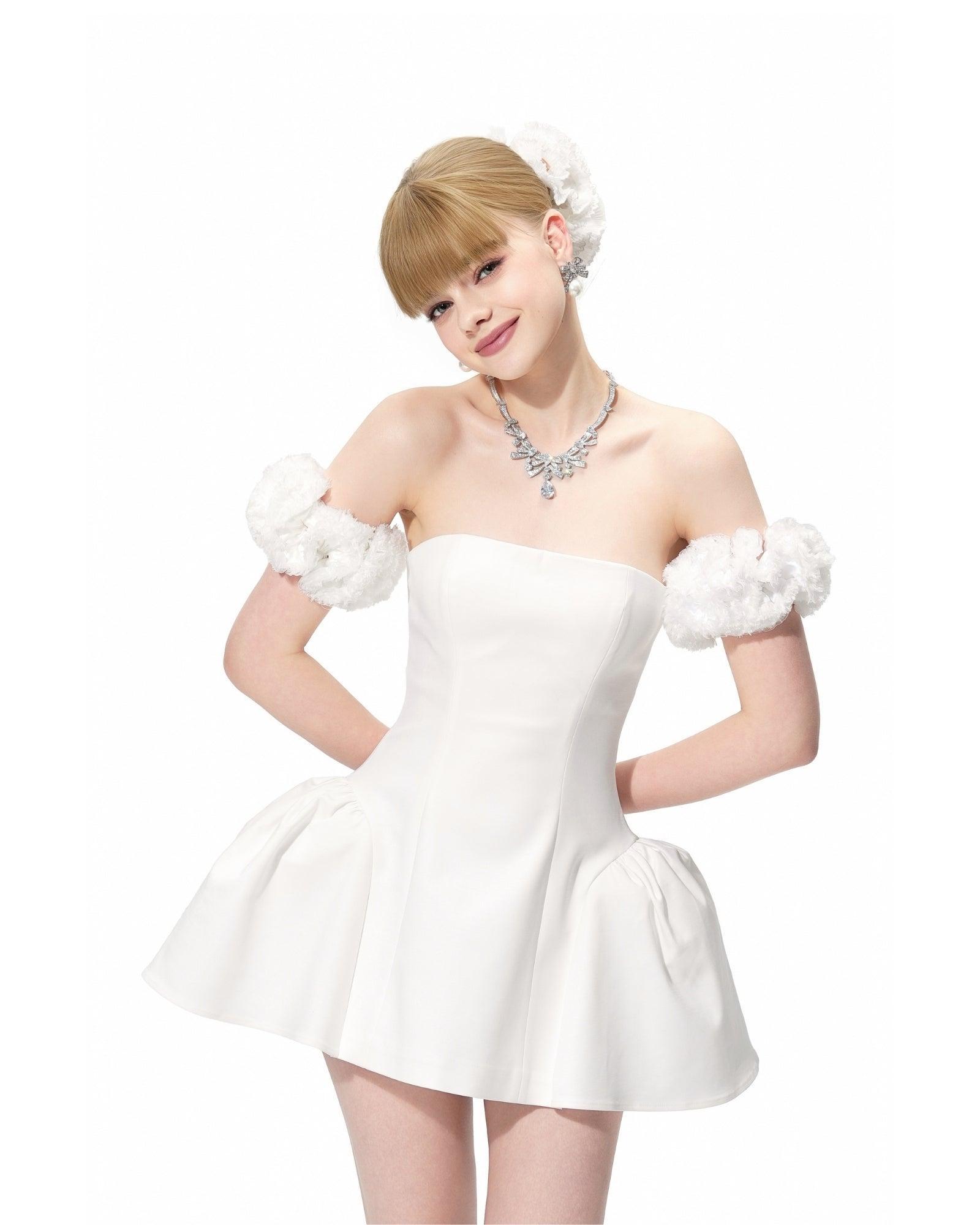 Flora Dress (White) Product Image