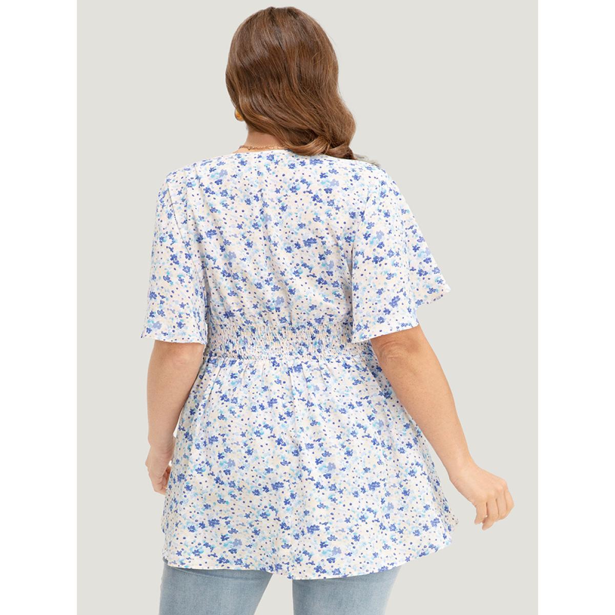 Plus Size MistyRose Ditsy Floral Notched Shirred Flutter Sleeve Blouse Women Elegant Short sleeve Notched collar Dailywear Blouses BloomChic 18-20/2X Product Image