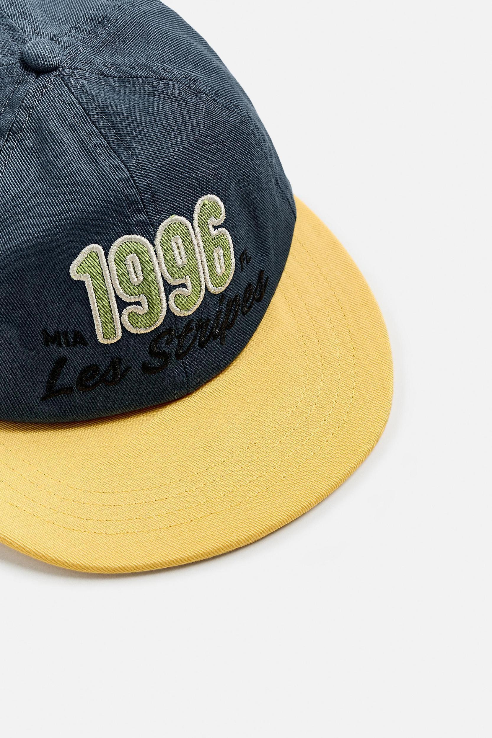 FLAT BILL EMBROIDERED CAP Product Image
