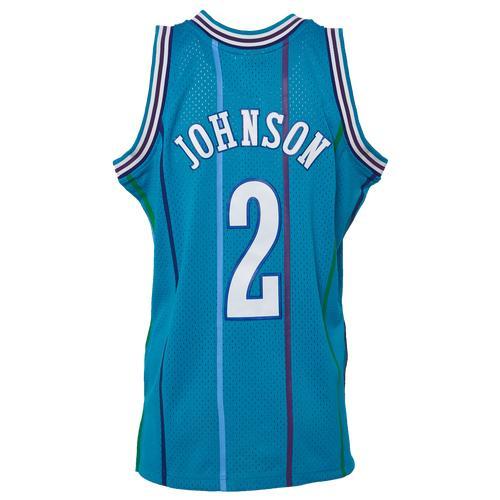 Men's Mitchell & Ness Larry Johnson Teal Charlotte Hornets Hardwood Classics Swingman Jersey, Size: Medium, Chr Blue Product Image