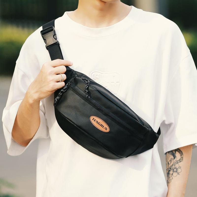 Plain Panel Belt Bag Product Image