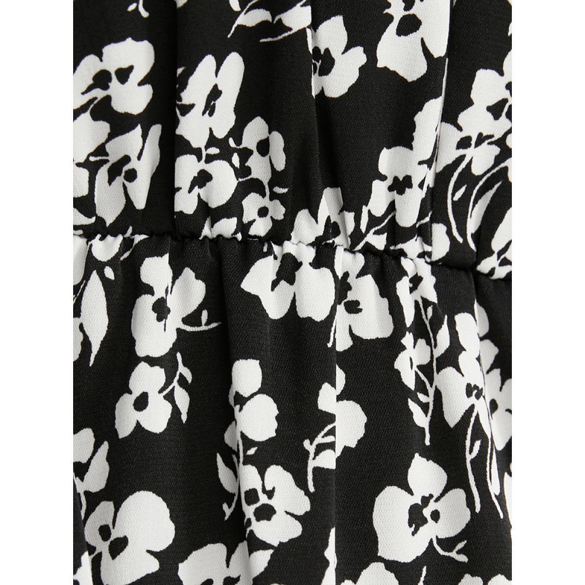 Plus Size Floral V Neck Pocket Flutter Hem Dress Black Women Casual Elastic Waist V-neck Long Sleeve Curvy Midi Dress BloomChic 14-16/1X Product Image
