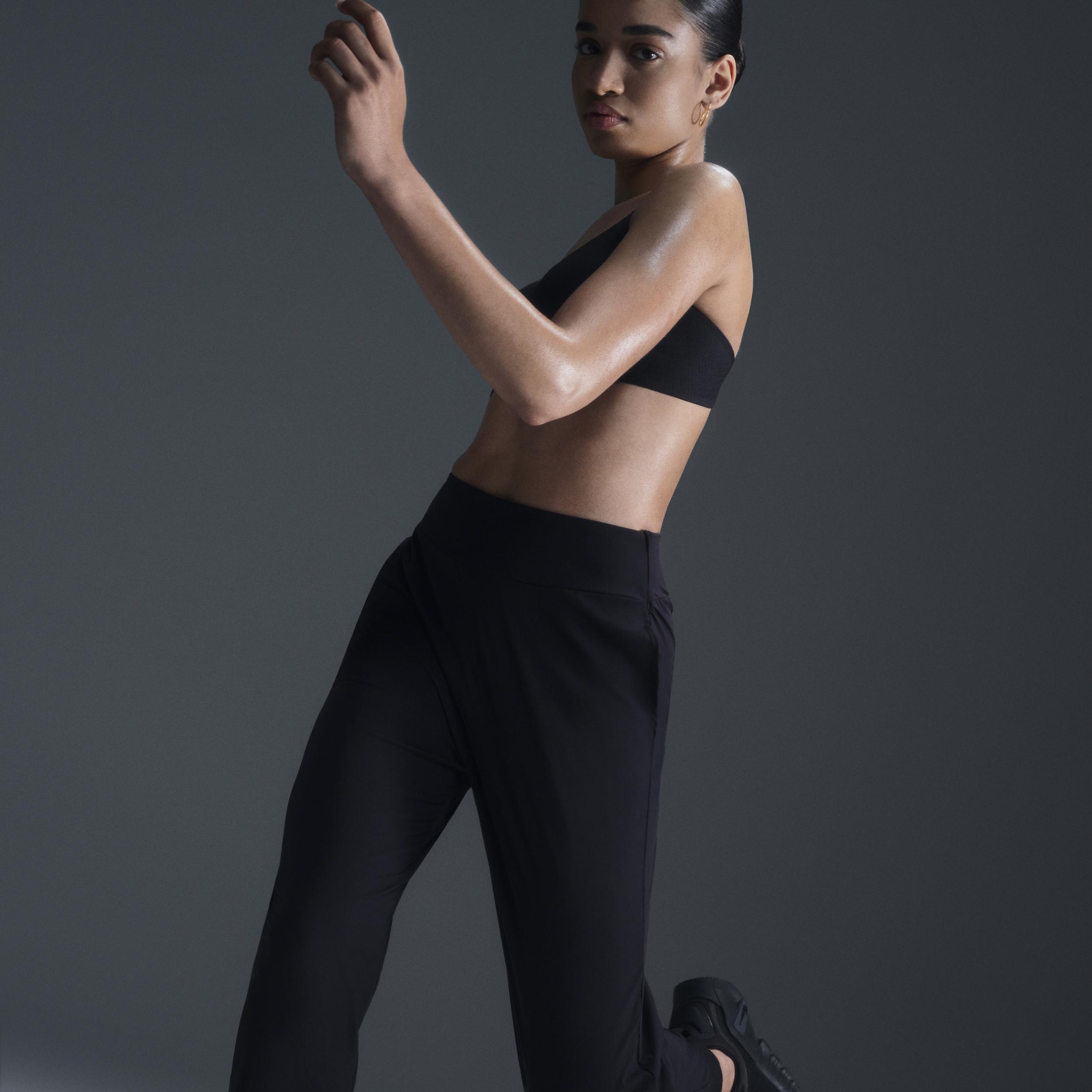 Nike Dri-FIT Bliss Women's Mid-Rise 7/8 Joggers Product Image