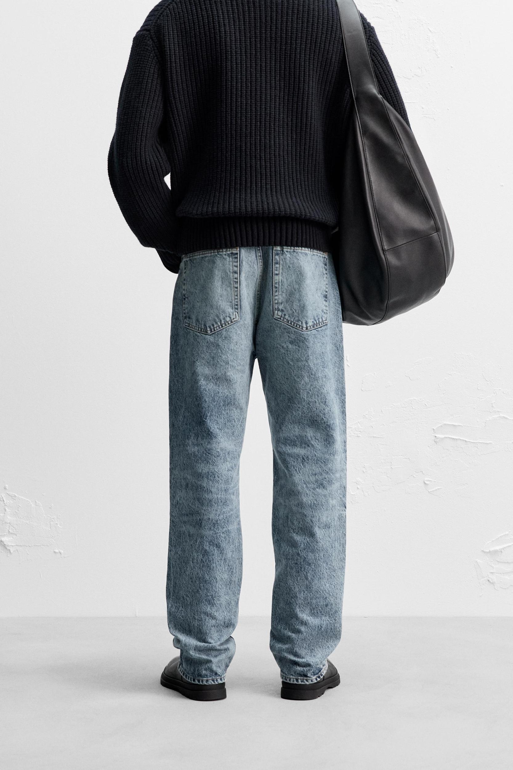 STRAIGHT LEG ANKLE FIT JEANS Product Image