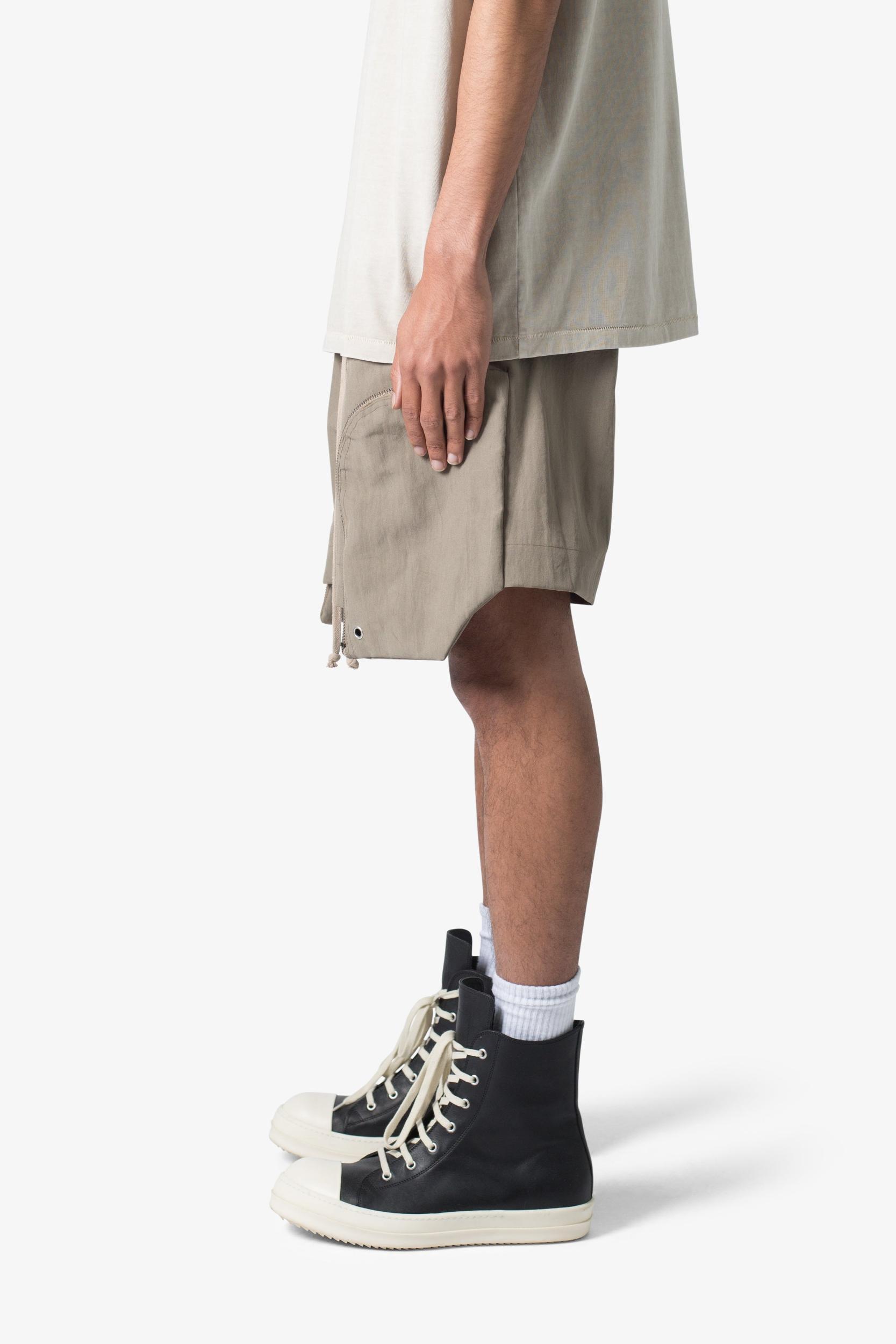 Front Pocket Geo Shorts - Olive Product Image