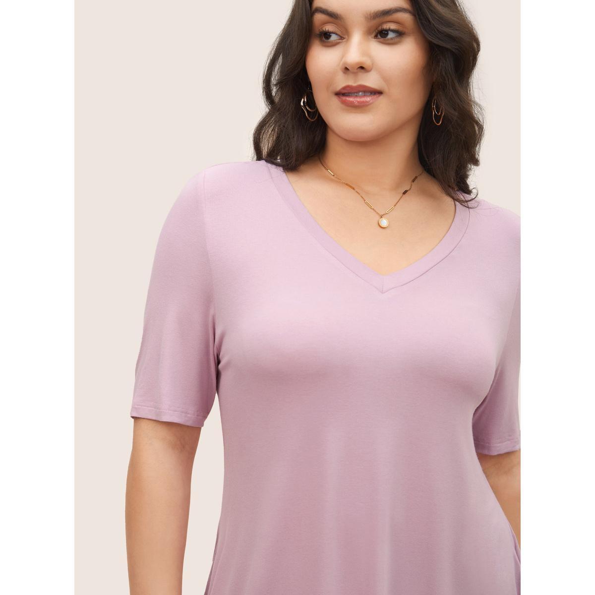 Plus Size Supersoft Essentials Solid Split Hem T-shirt Pink Women Casual Non Plain V-neck Everyday T-shirts BloomChic 18-20/2X Product Image