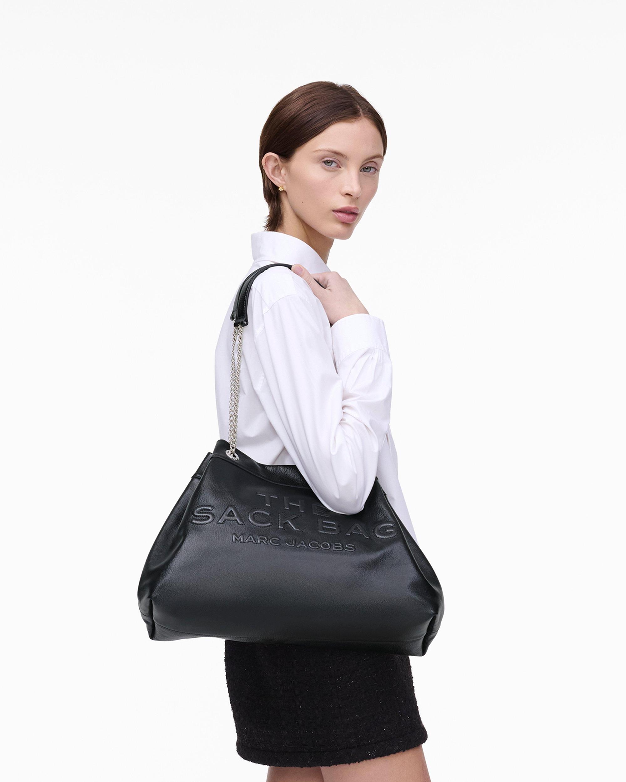 The Large Chain Sack Bag Product Image