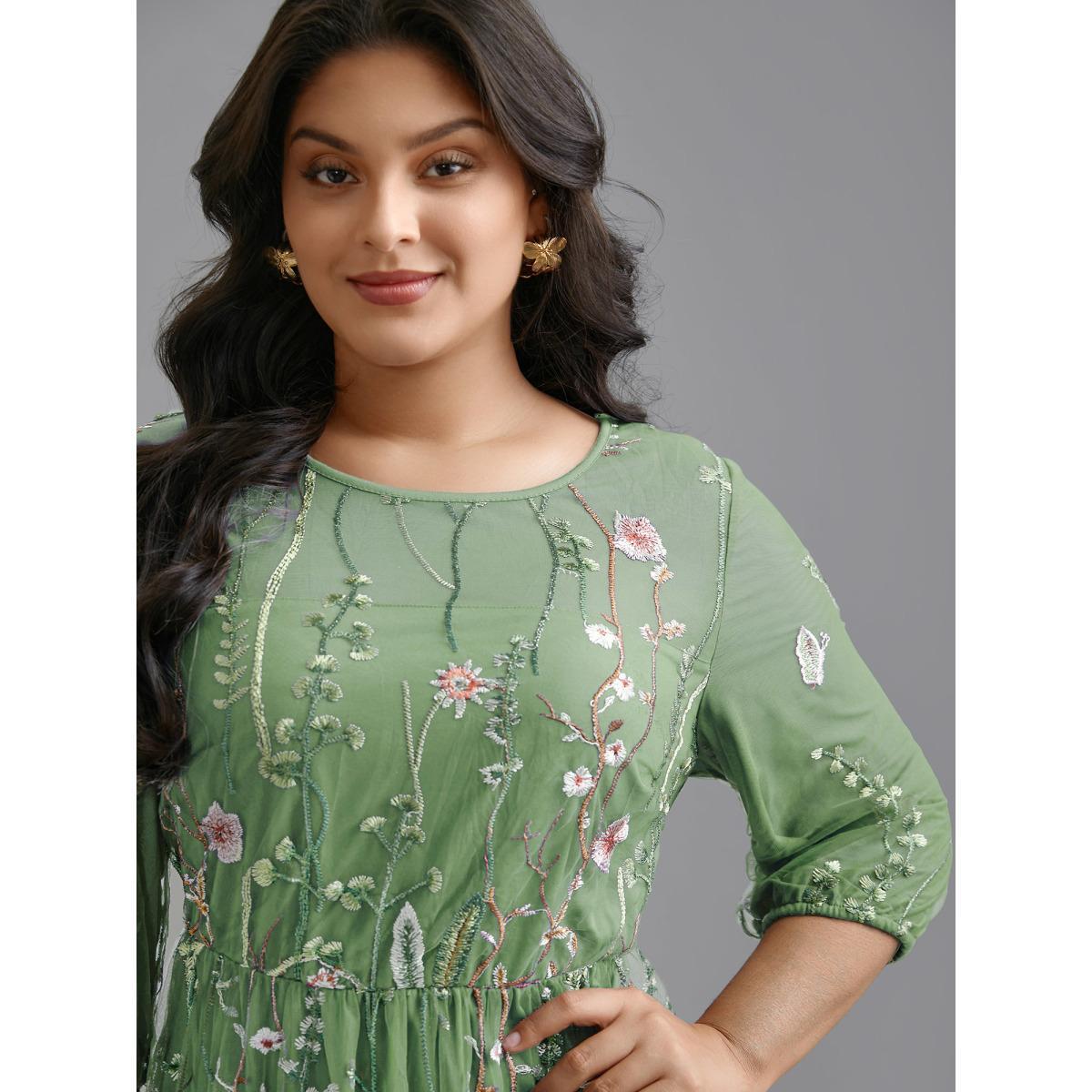 Plus Size Floral Embroidered Elastic Waist Lined Midi Dress Greenbean Women Cocktail Texture Party Curvy Bloomchic 18-20/2X Product Image
