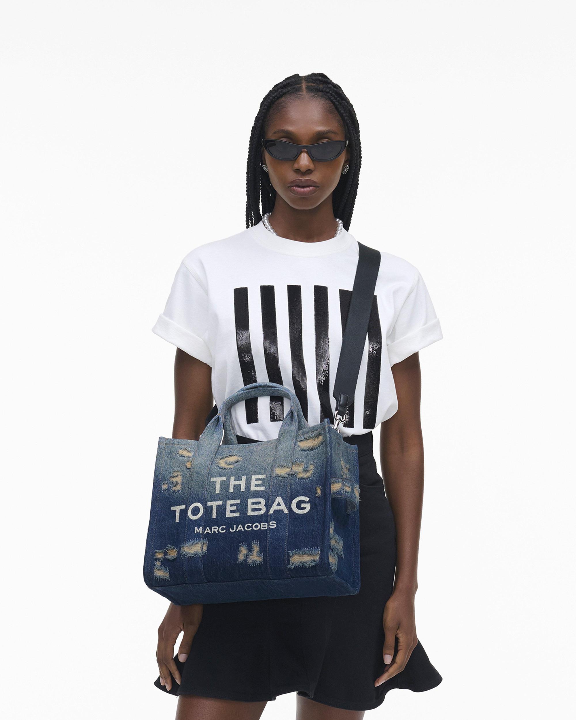 The Canvas Medium Tote Bag Product Image