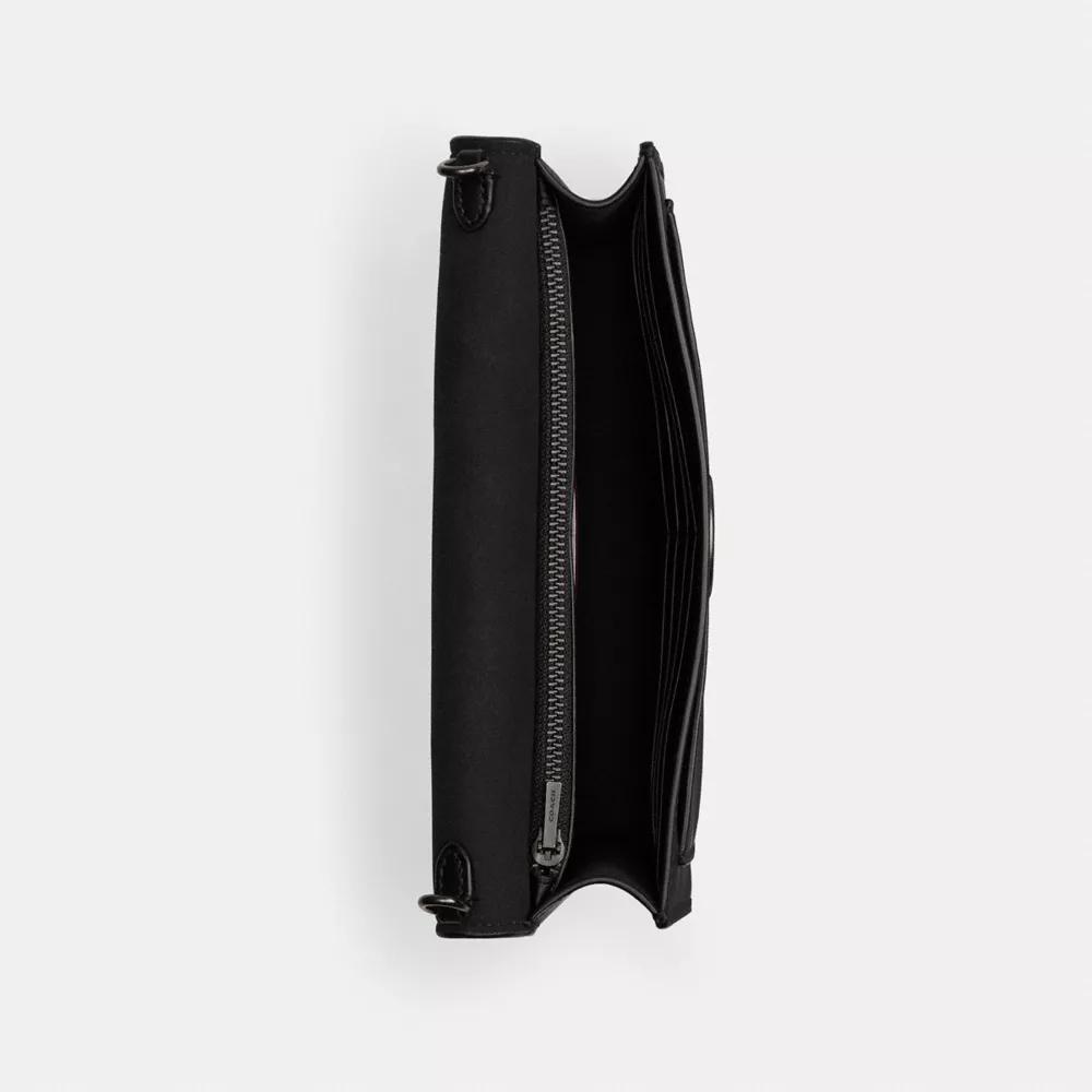 Tabby Chain Clutch Product Image