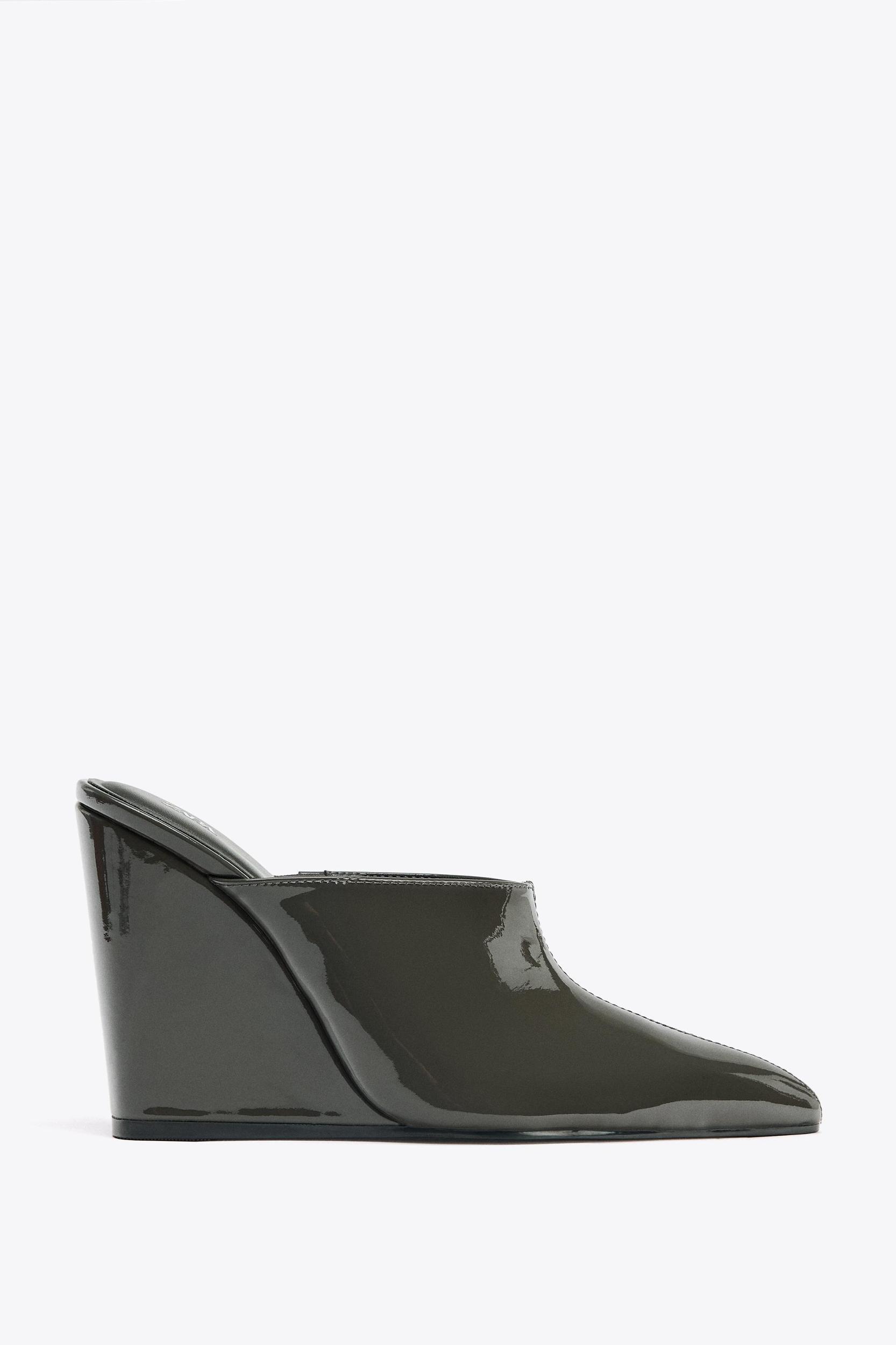 PATENT WEDGE HEELS Product Image