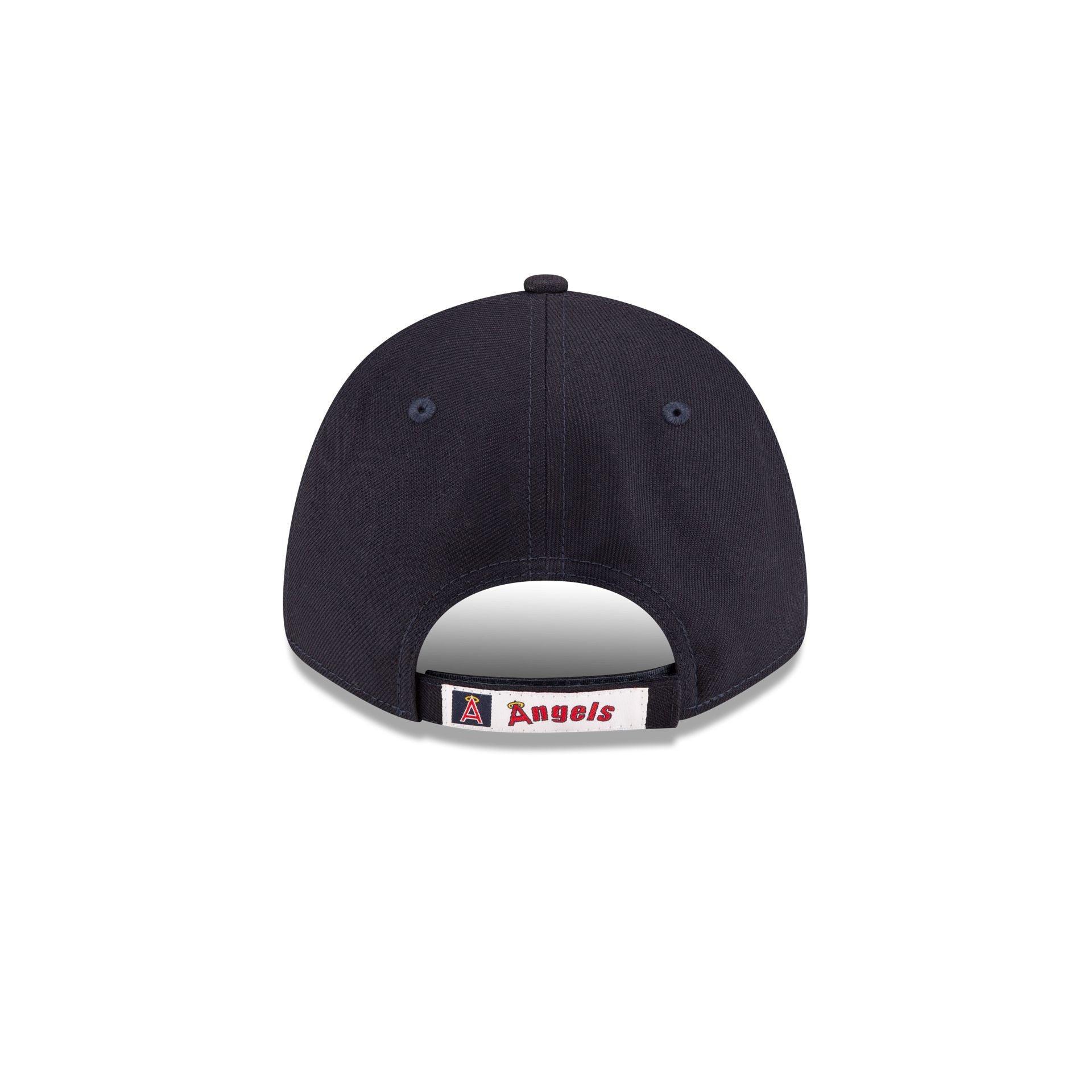 Manchester United Seasonal Blue 9FORTY Adjustable Hat Male Product Image