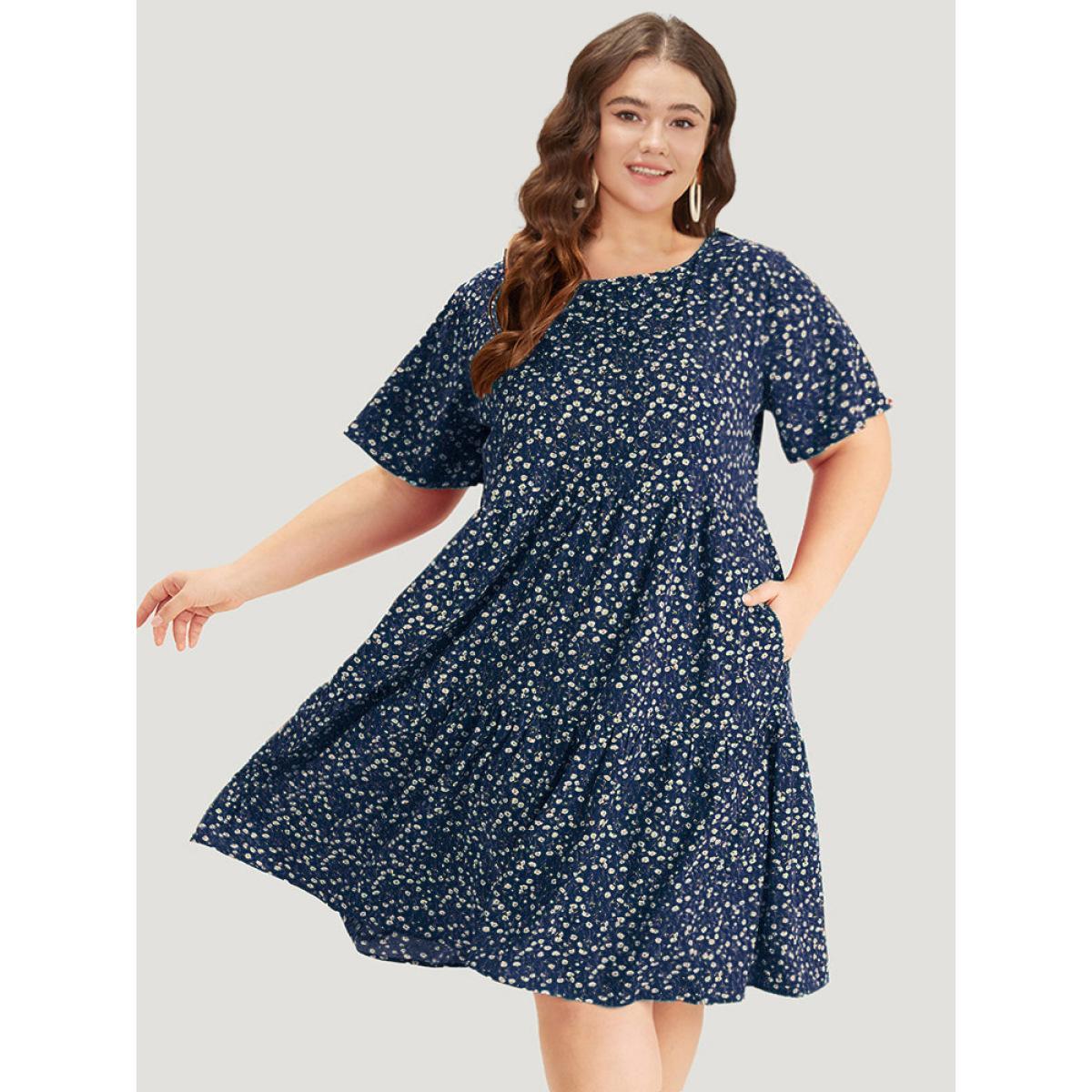 Plus Size Ditsy Floral Pocket Layered Patchwork Crew Neck Dress DarkBlue Women Elegant Printed Round Neck Short sleeve Curvy Midi Dress BloomChic 28/5X Product Image
