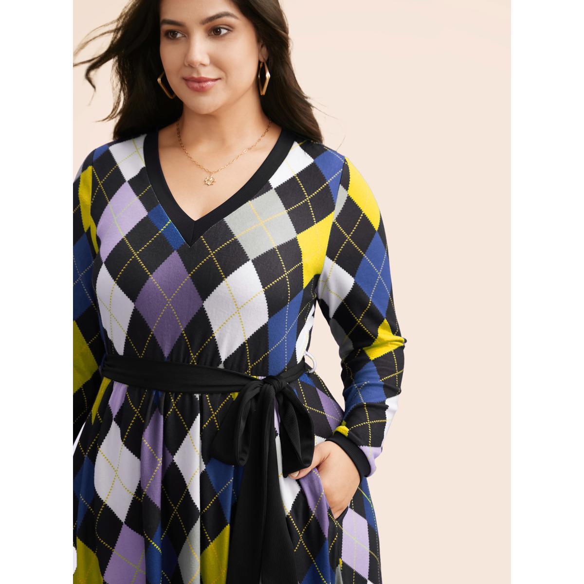 Plus Size V Neck Colorblock Contrast Belted Dress DarkBlue Women Casual Belted V-neck Long Sleeve Curvy BloomChic 28/5X Product Image