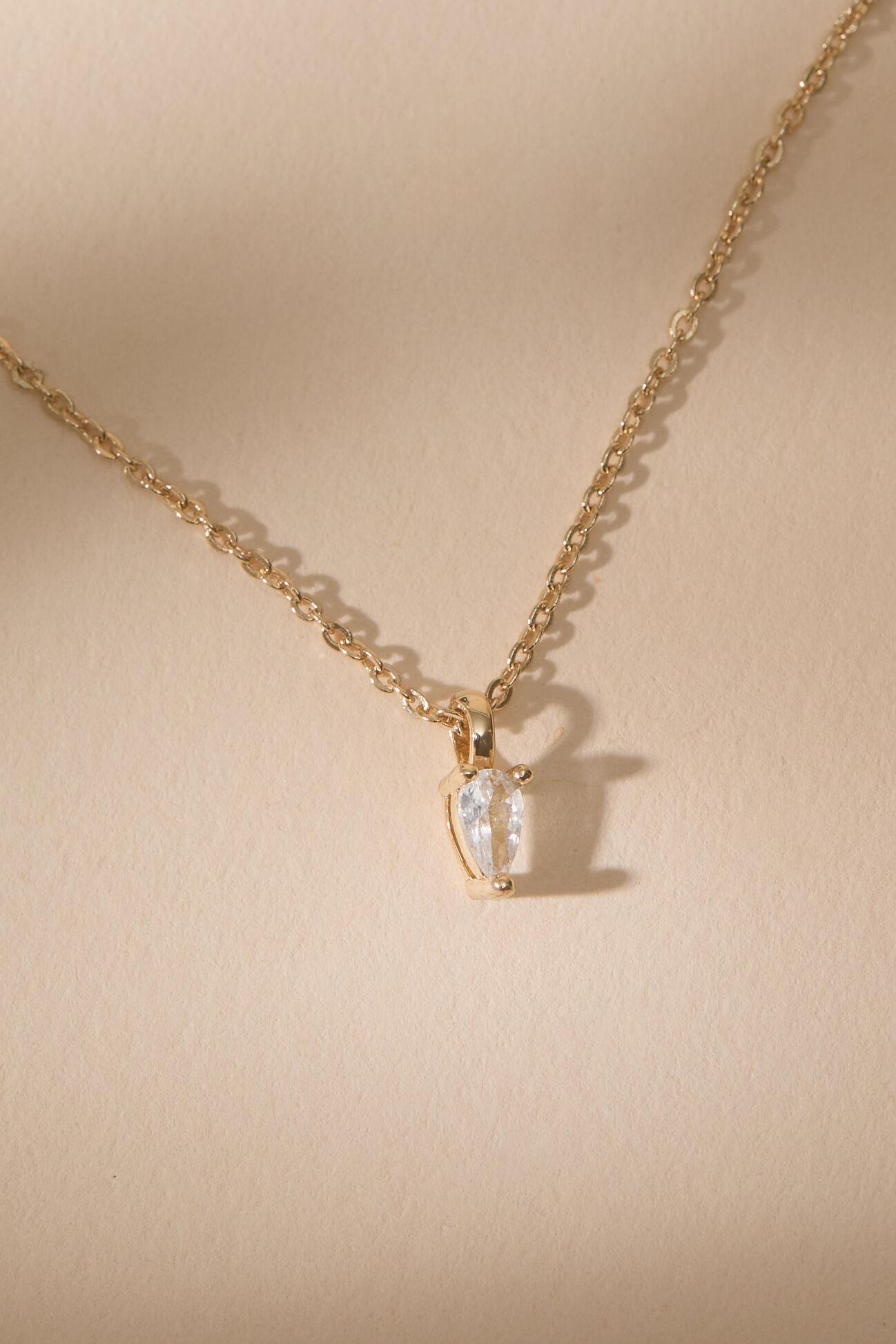 Vintage Charm Necklace Product Image