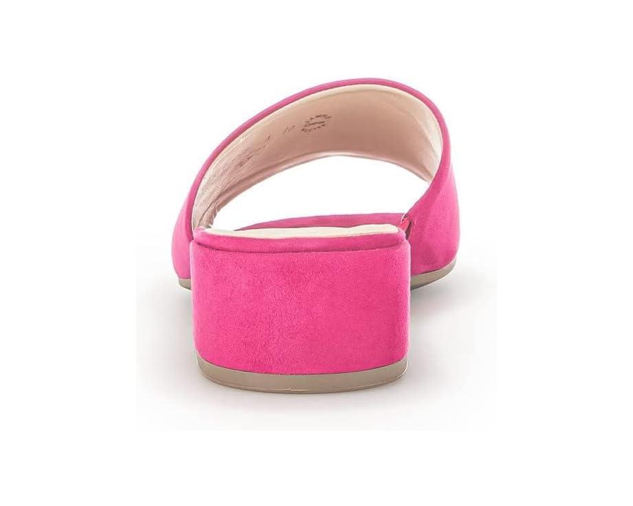 Mia Palazzo Ankle Jeans in Canary Beach Product Image