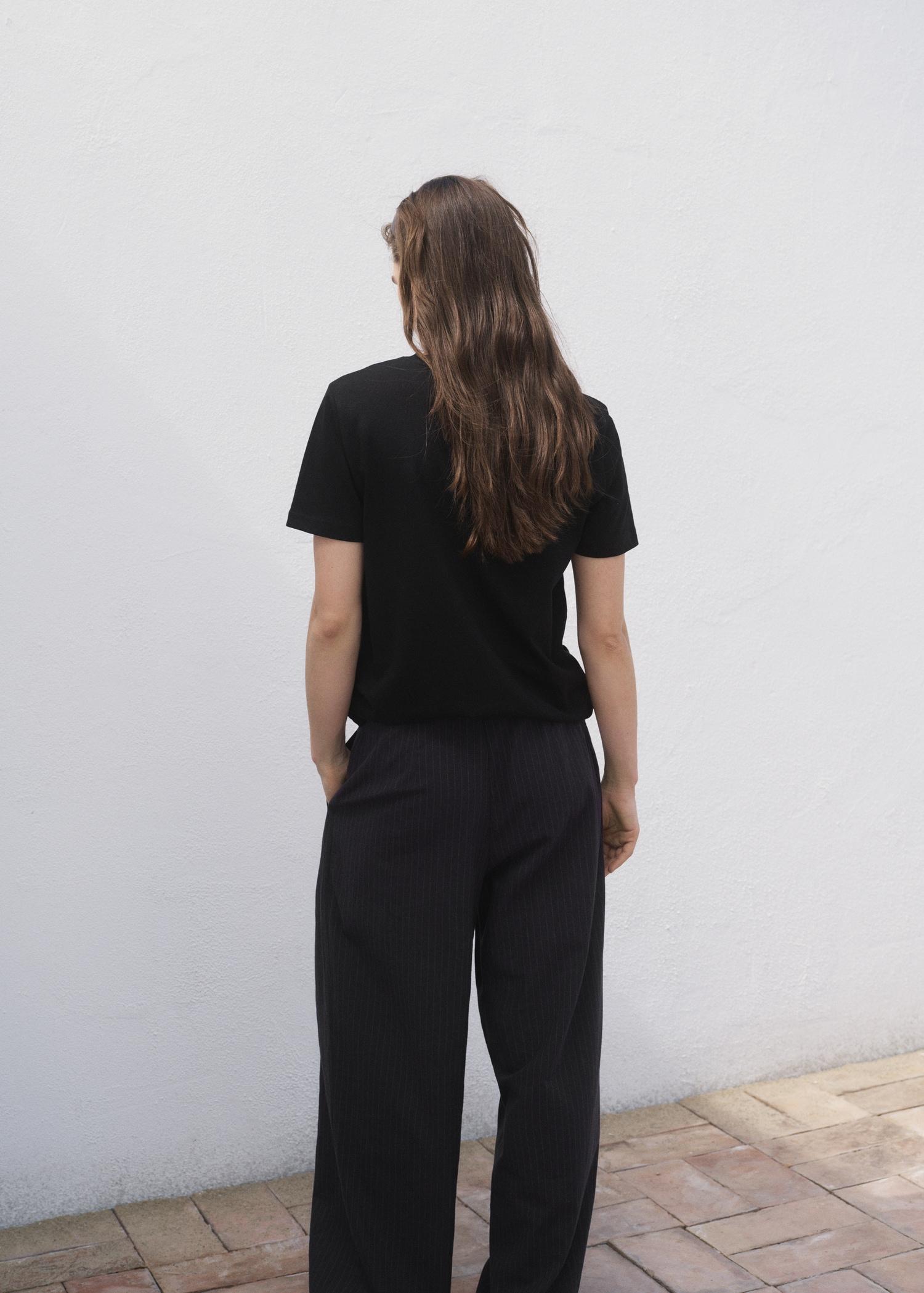 Cotton short-sleeved t-shirt - Women | MANGO USA Product Image