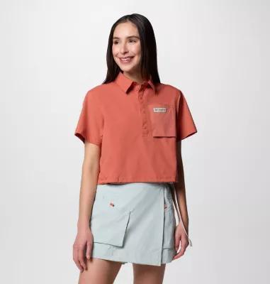 Columbia Women's Cove Beach Woven Cropped Short Sleeve Shirt- Product Image