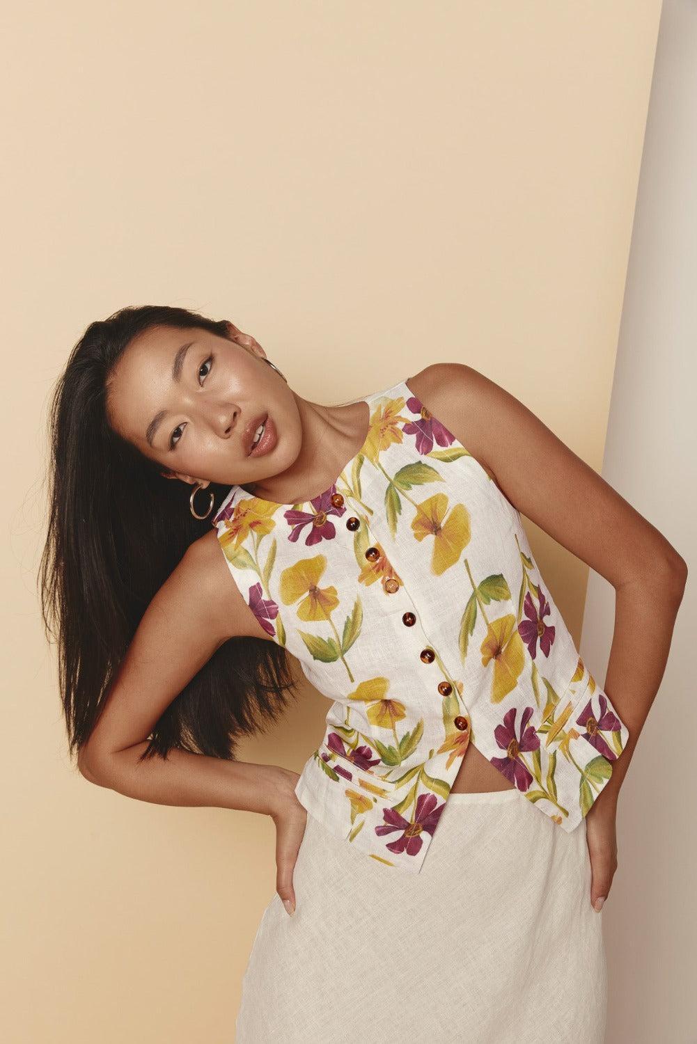 Lila Linen Vest Flora Product Image