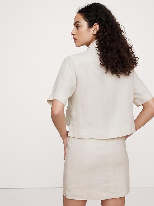 Boxy Linen Cropped Shirt Product Image