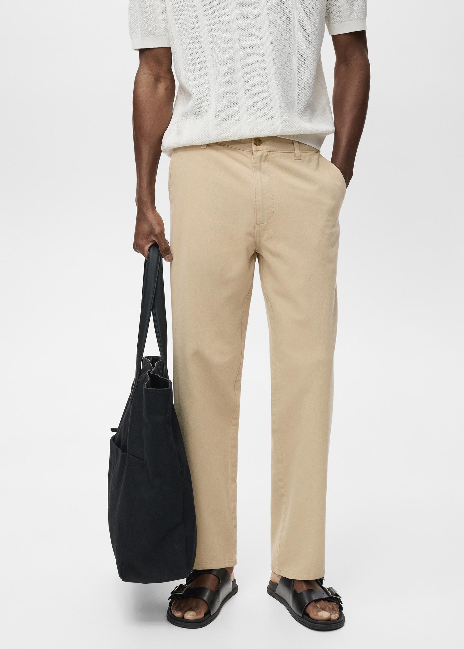 Regular-fit jeans made from a cotton-linen blend - Men | MANGO USA Product Image