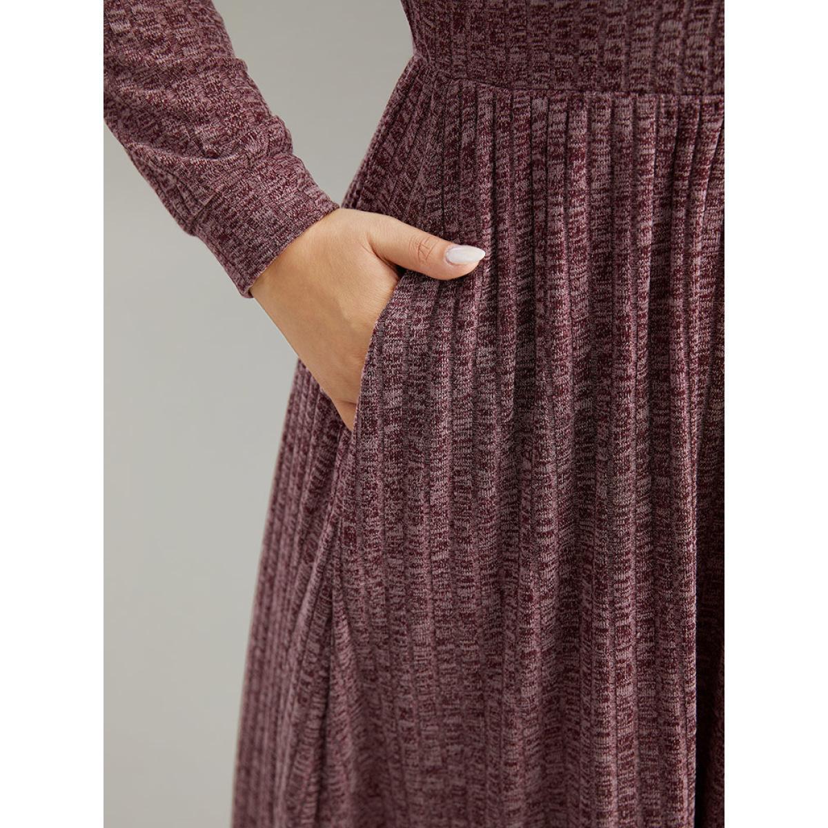 Plus Size Rib Knit Plain Plisse Long Sleeve Dress Purple Women Casual Rib Knit V-neck Long Sleeve Curvy Midi Dress BloomChic 12/L Product Image