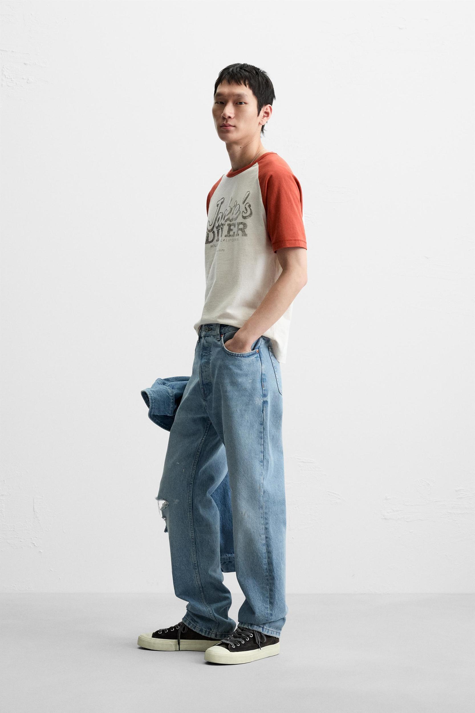WASHED PRINTED T-SHIRT Product Image